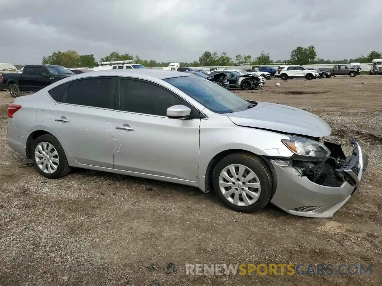 4 Photograph of a damaged car 3N1AB7AP0KY290724 NISSAN SENTRA 2019