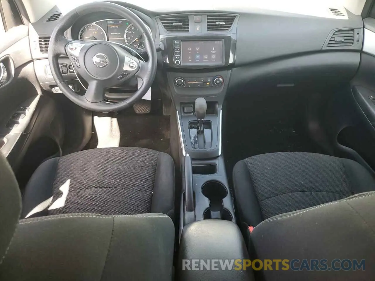 8 Photograph of a damaged car 3N1AB7AP0KY292537 NISSAN SENTRA 2019