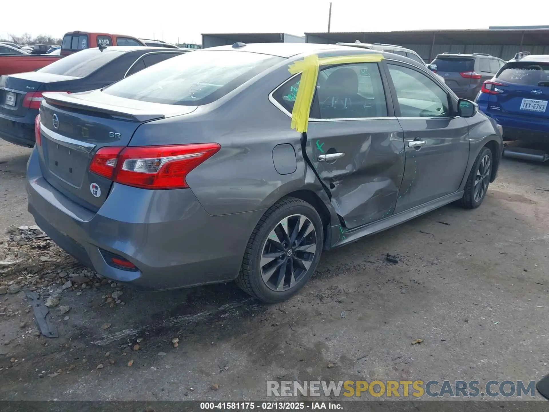 4 Photograph of a damaged car 3N1AB7AP0KY295924 NISSAN SENTRA 2019