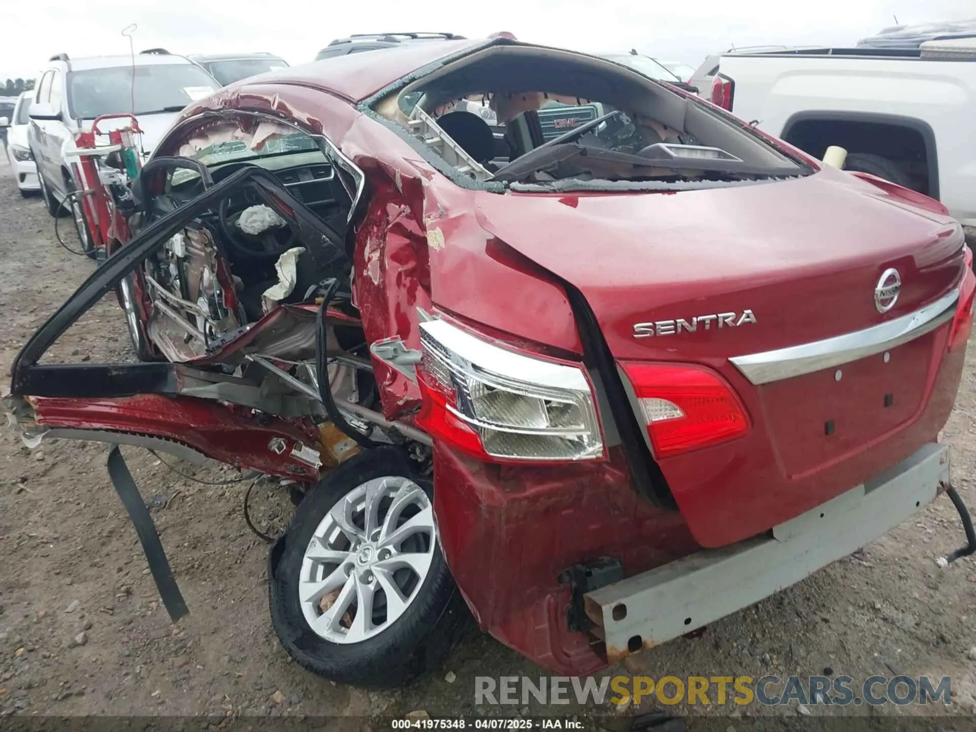 21 Photograph of a damaged car 3N1AB7AP0KY300930 NISSAN SENTRA 2019