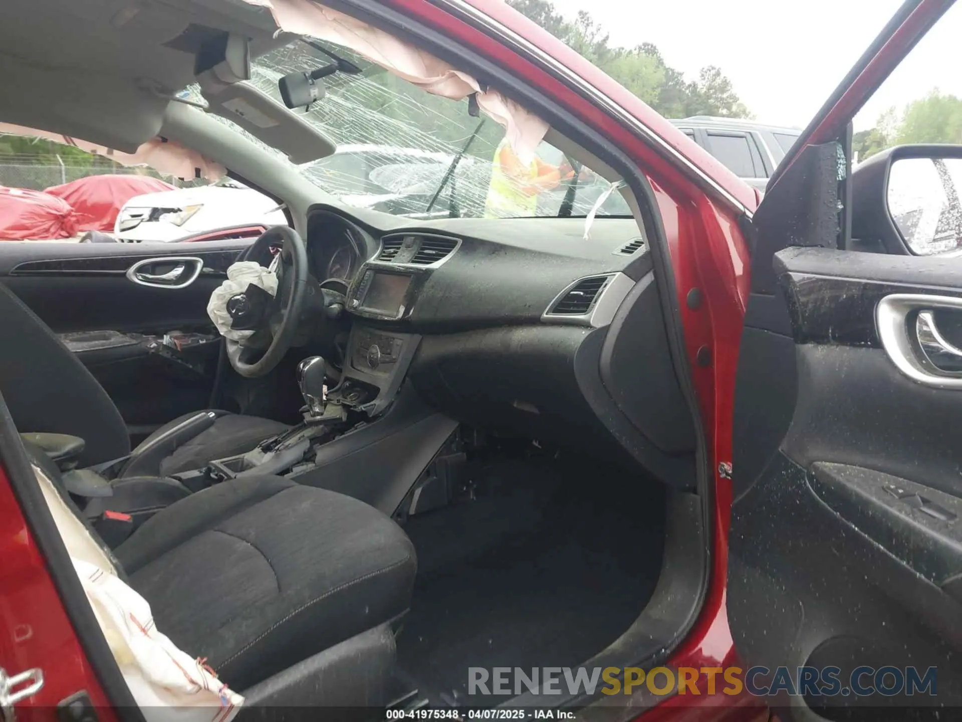 5 Photograph of a damaged car 3N1AB7AP0KY300930 NISSAN SENTRA 2019