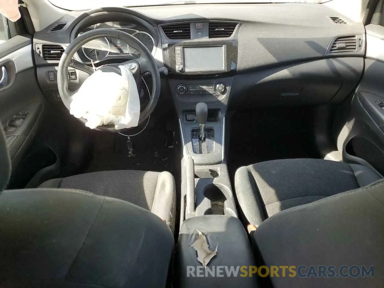 8 Photograph of a damaged car 3N1AB7AP0KY302791 NISSAN SENTRA 2019