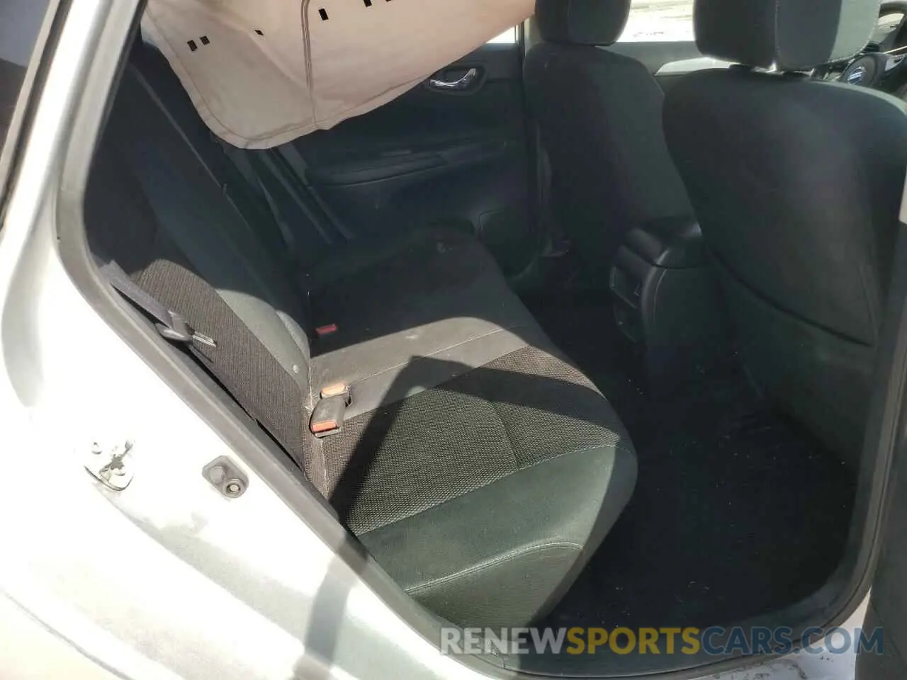 10 Photograph of a damaged car 3N1AB7AP0KY310437 NISSAN SENTRA 2019