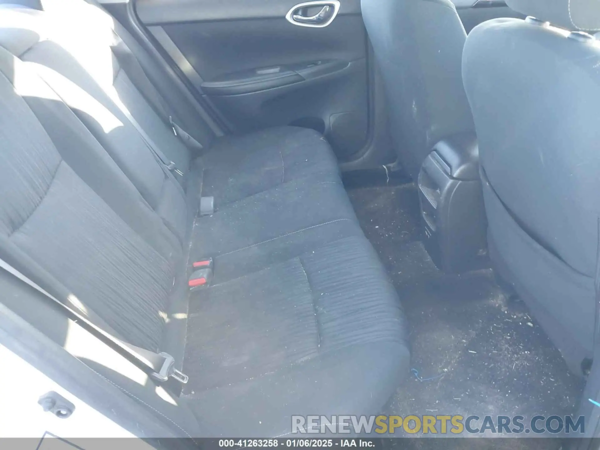 8 Photograph of a damaged car 3N1AB7AP0KY312415 NISSAN SENTRA 2019