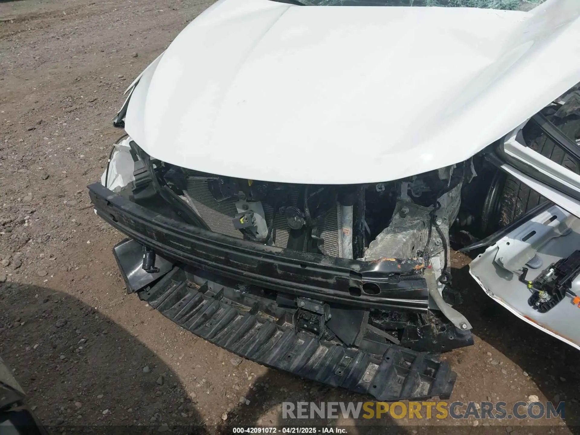 18 Photograph of a damaged car 3N1AB7AP0KY317713 NISSAN SENTRA 2019