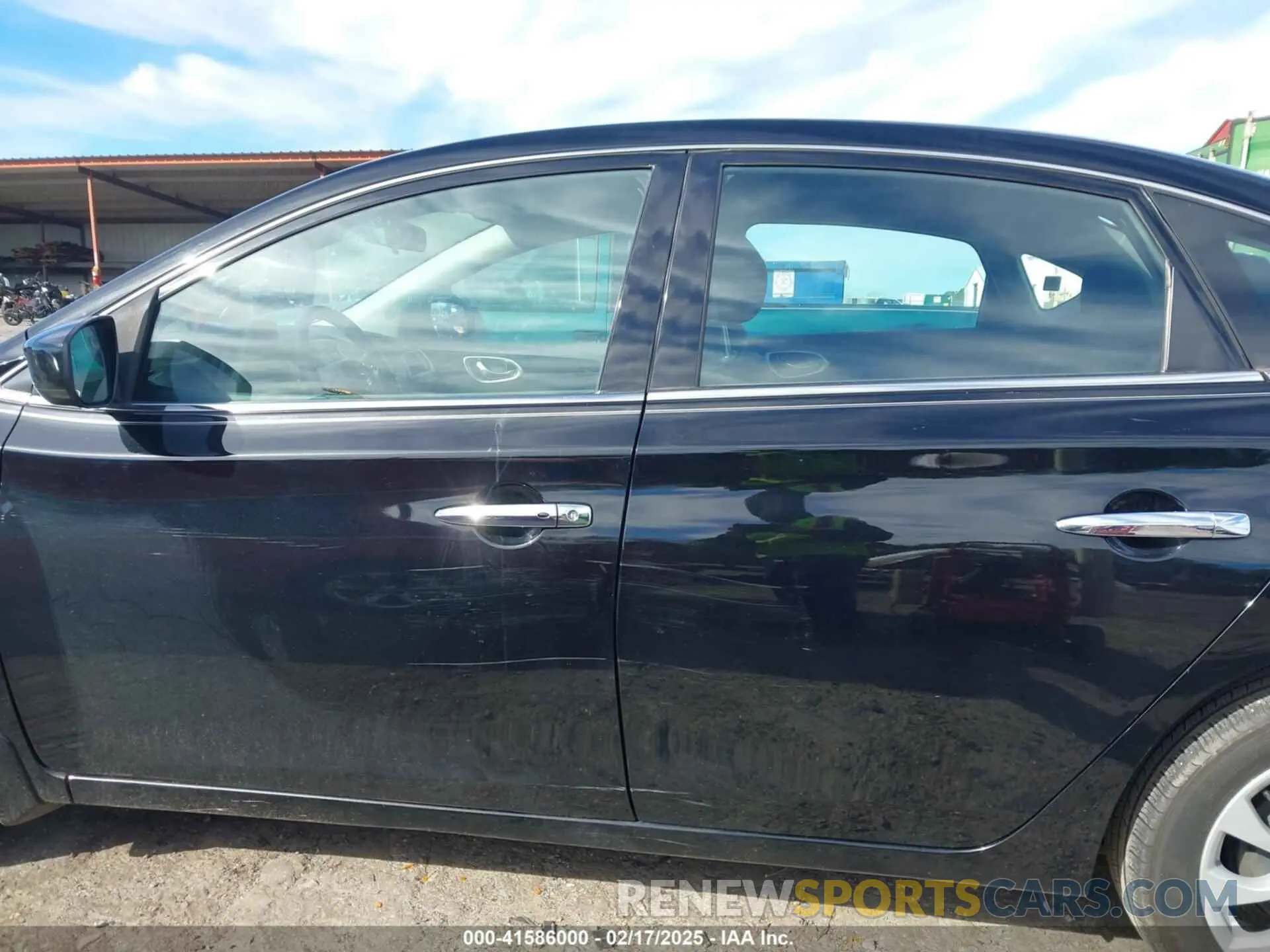 15 Photograph of a damaged car 3N1AB7AP0KY324144 NISSAN SENTRA 2019
