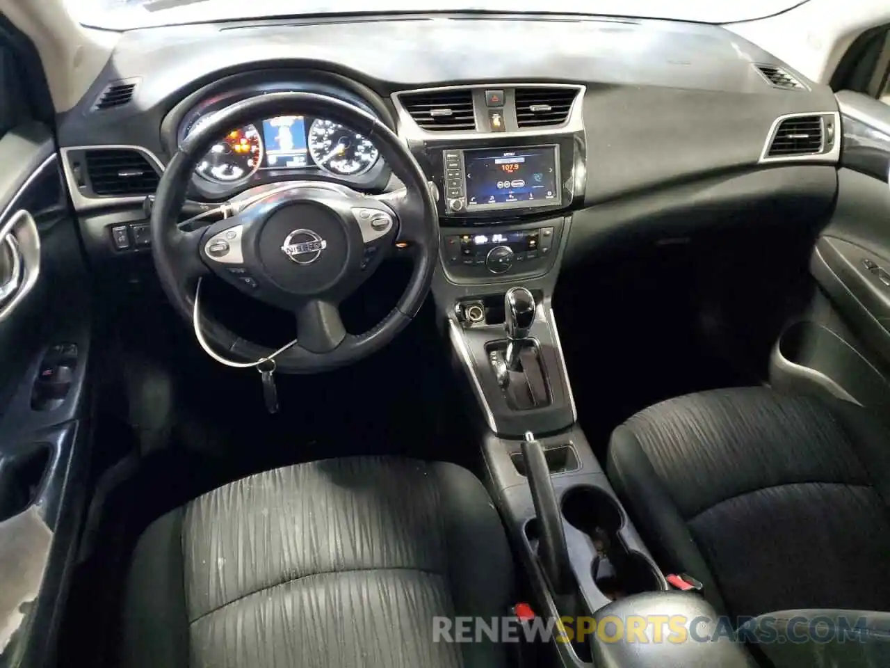 8 Photograph of a damaged car 3N1AB7AP0KY325374 NISSAN SENTRA 2019