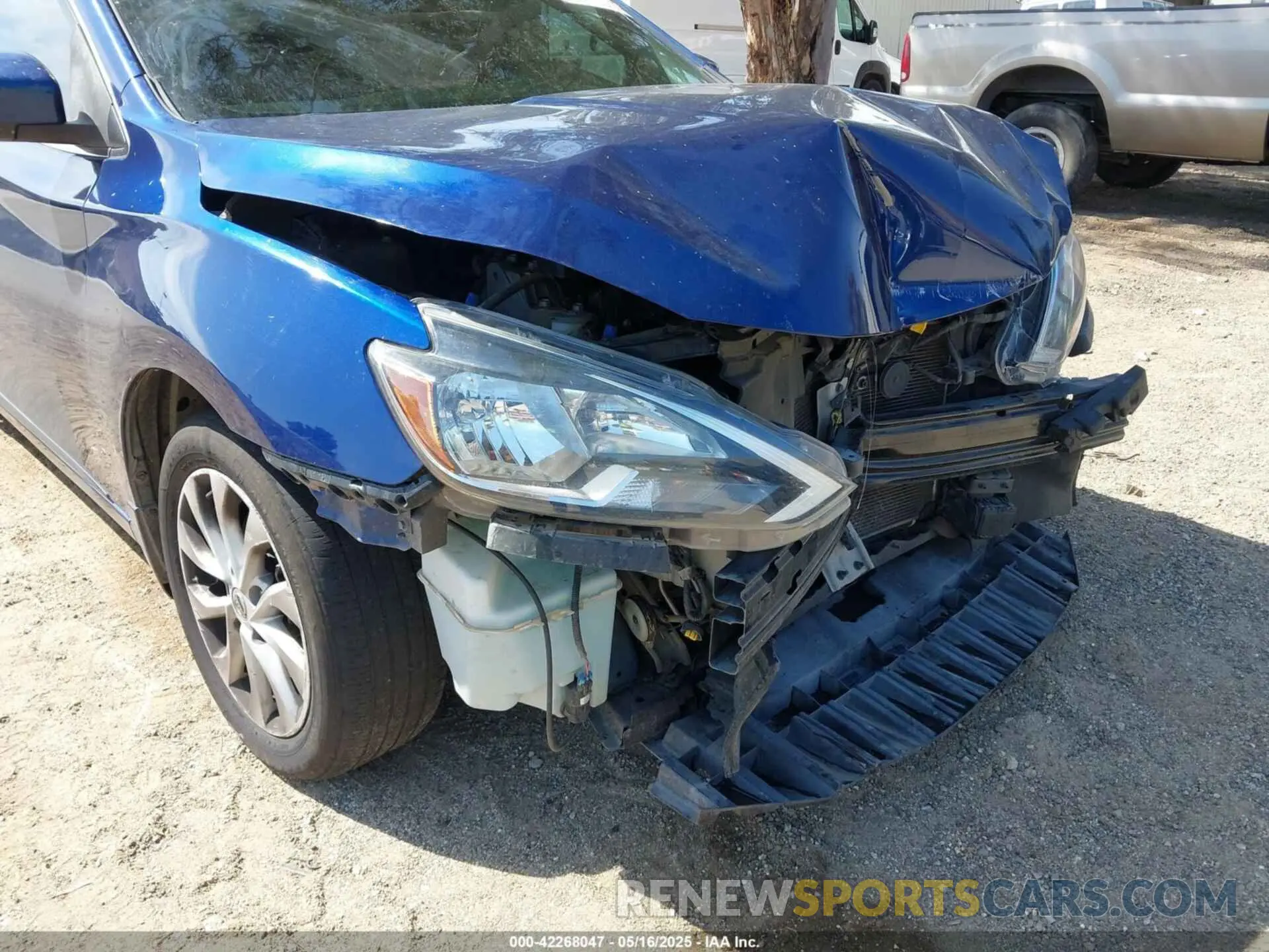 19 Photograph of a damaged car 3N1AB7AP0KY337816 NISSAN SENTRA 2019