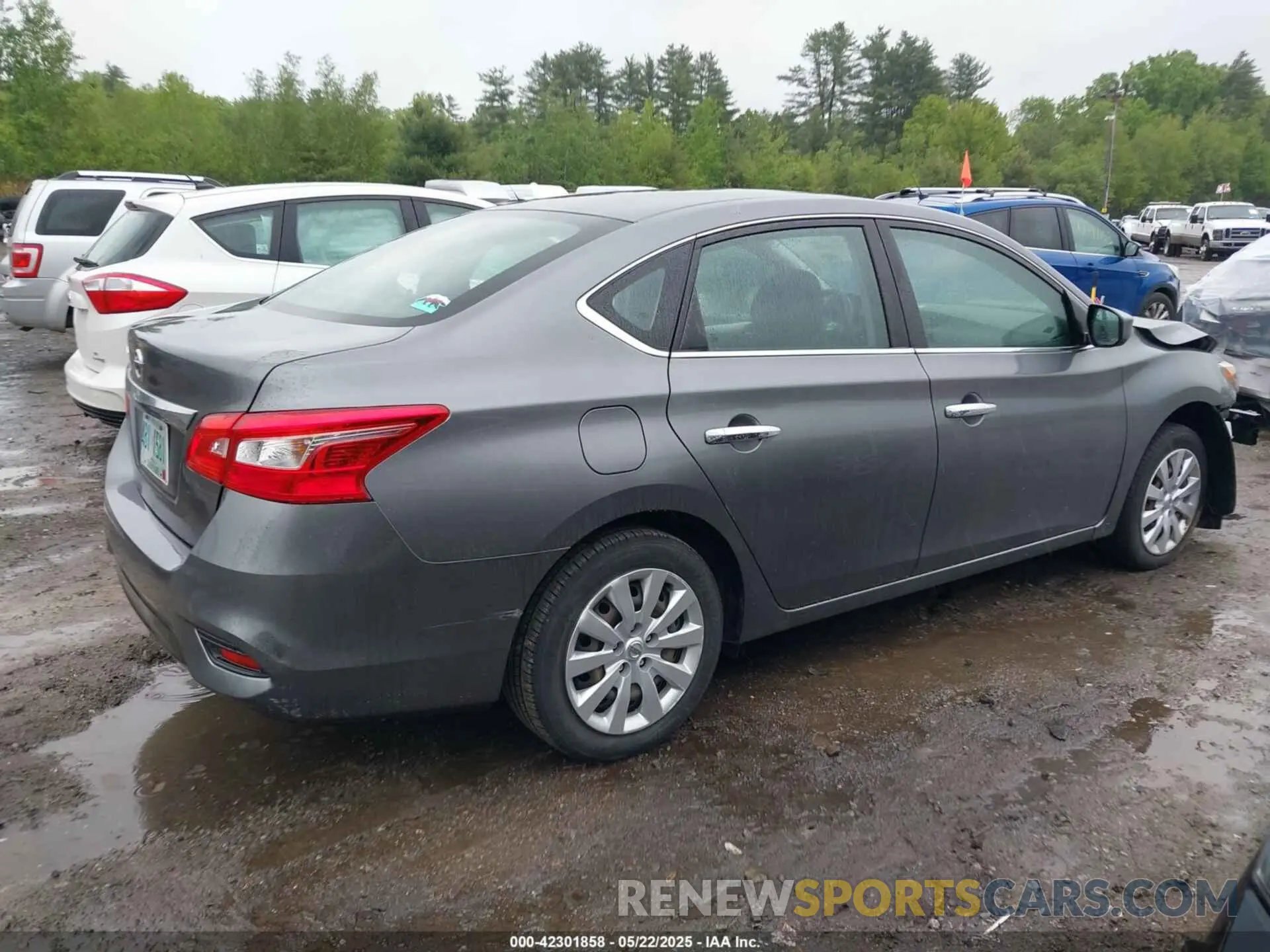 13 Photograph of a damaged car 3N1AB7AP0KY350761 NISSAN SENTRA 2019