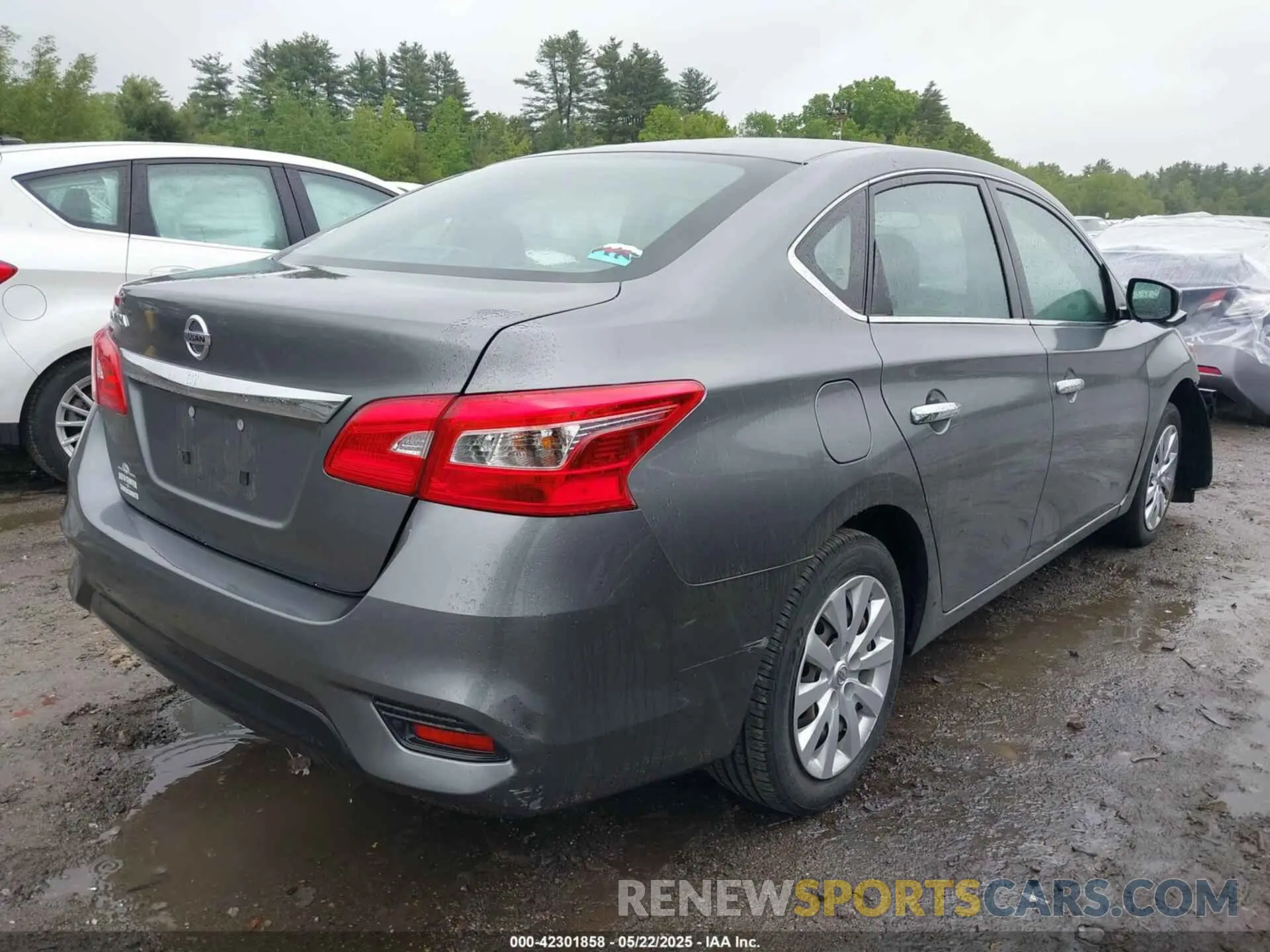 4 Photograph of a damaged car 3N1AB7AP0KY350761 NISSAN SENTRA 2019