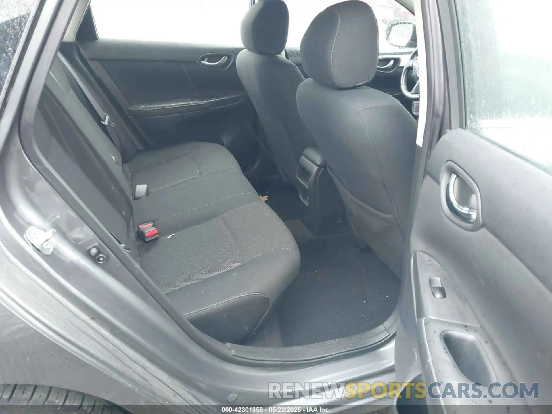 8 Photograph of a damaged car 3N1AB7AP0KY350761 NISSAN SENTRA 2019