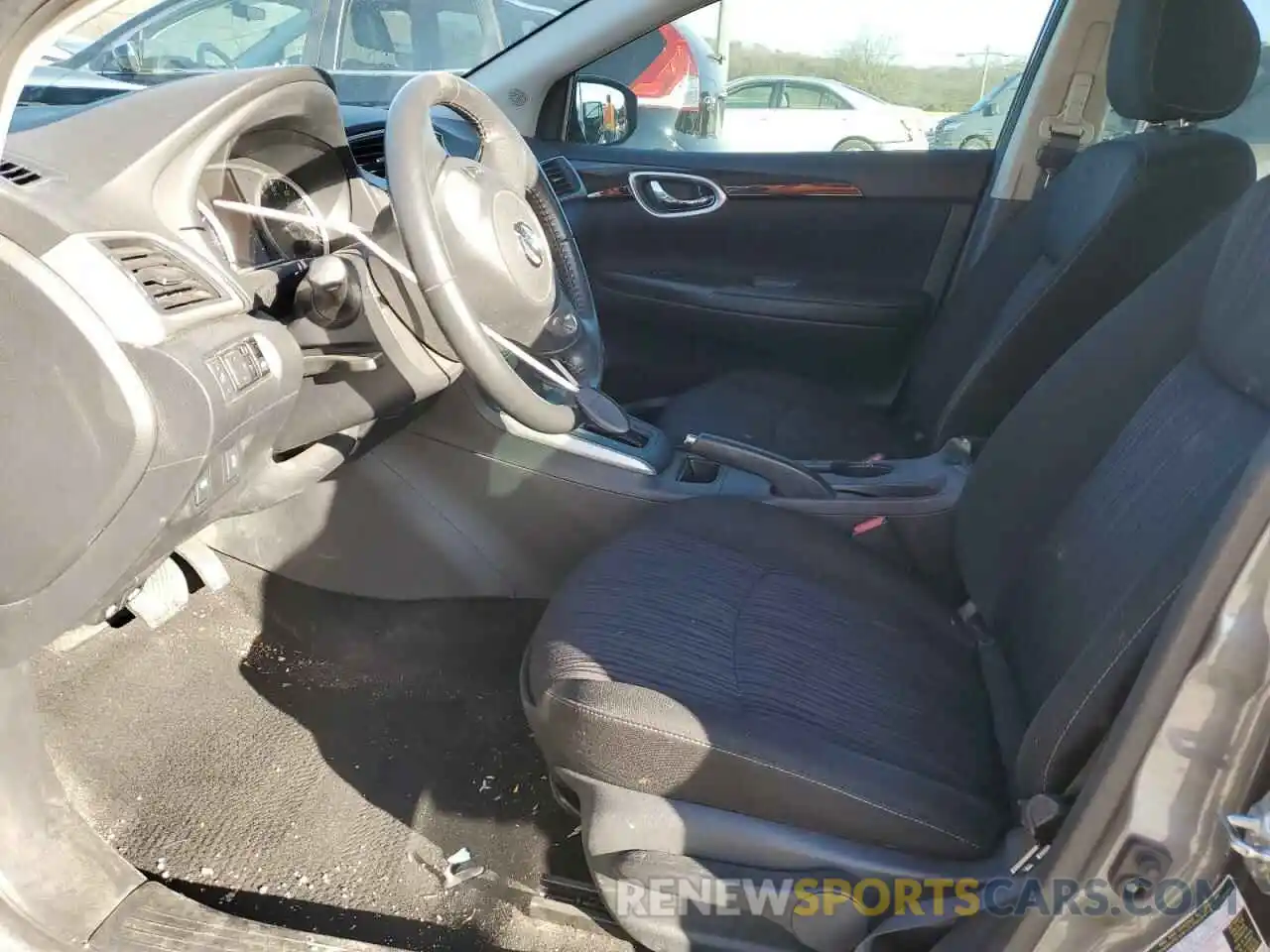 7 Photograph of a damaged car 3N1AB7AP0KY361923 NISSAN SENTRA 2019