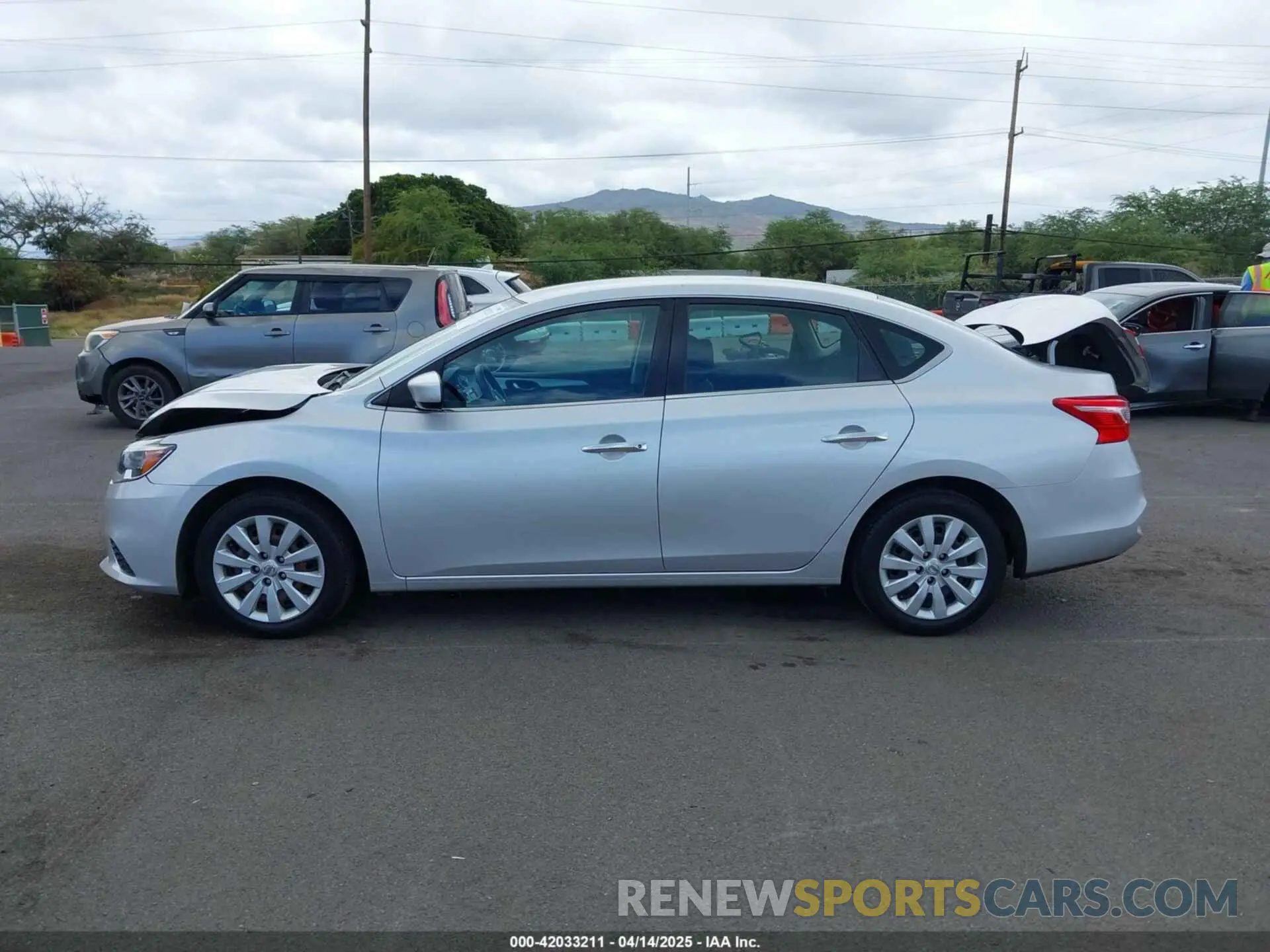14 Photograph of a damaged car 3N1AB7AP0KY362411 NISSAN SENTRA 2019