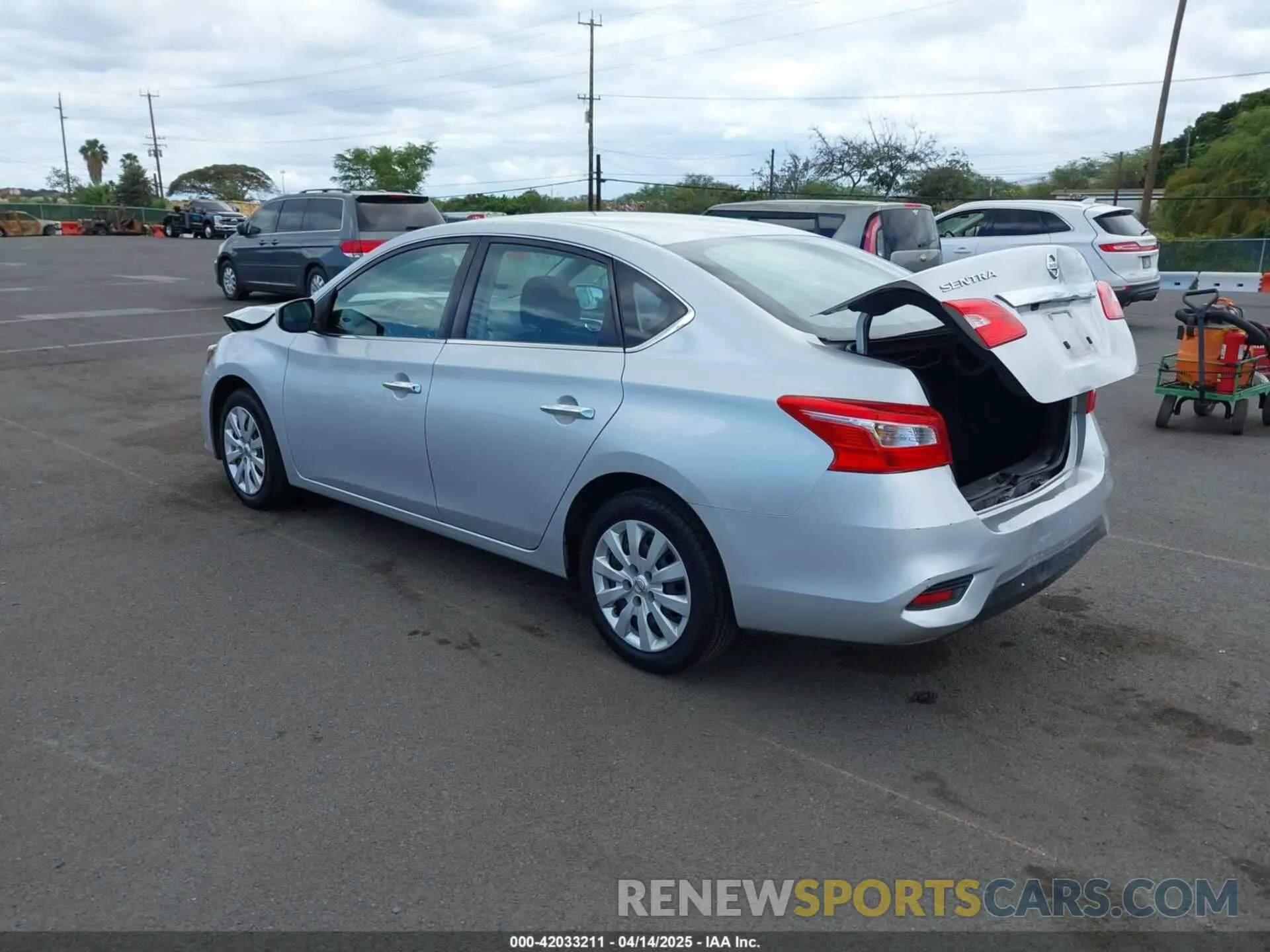 3 Photograph of a damaged car 3N1AB7AP0KY362411 NISSAN SENTRA 2019