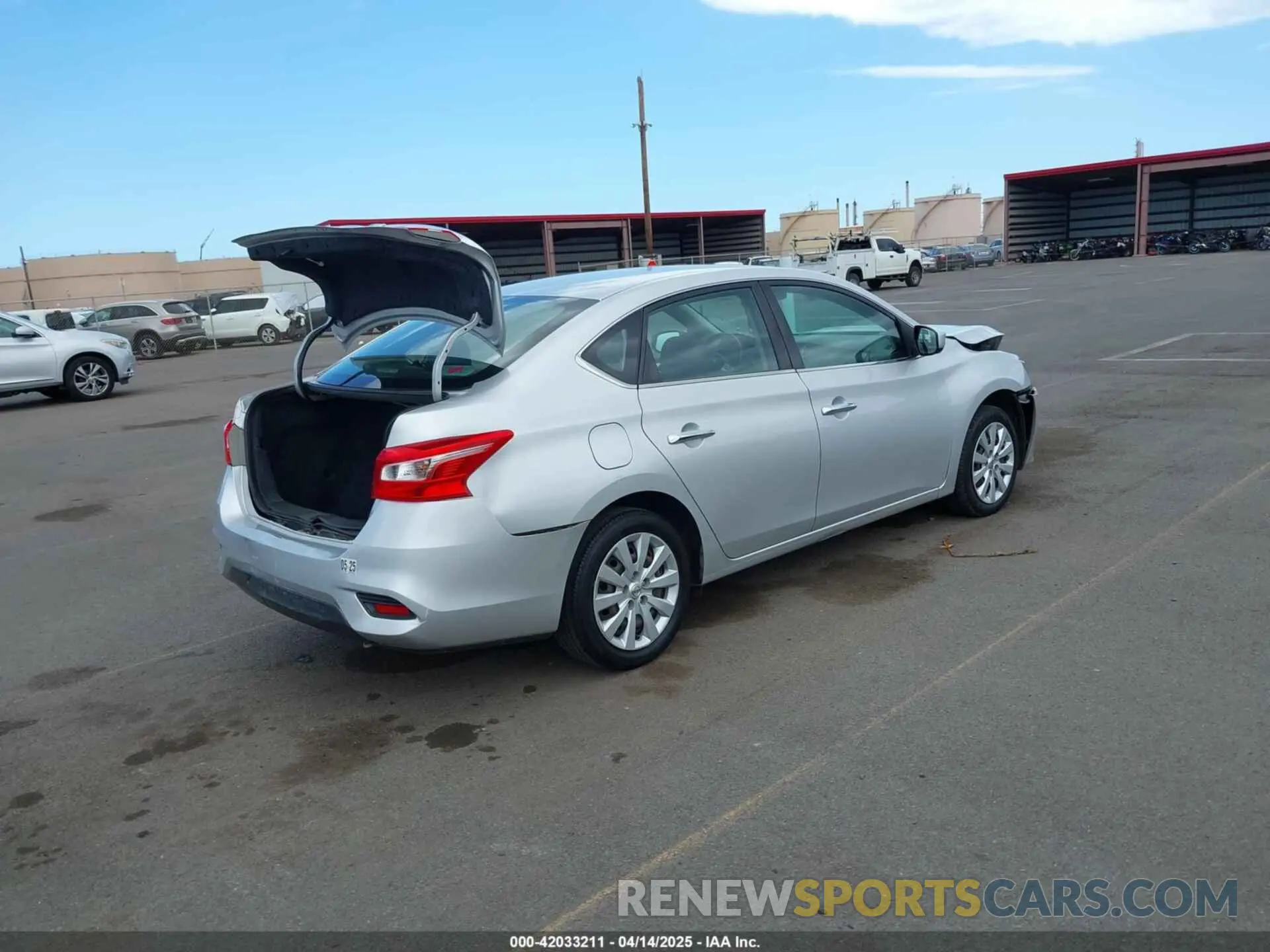 4 Photograph of a damaged car 3N1AB7AP0KY362411 NISSAN SENTRA 2019