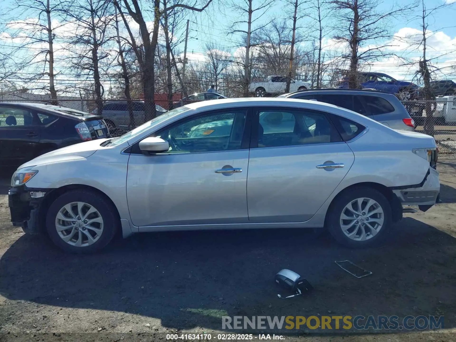 14 Photograph of a damaged car 3N1AB7AP0KY378009 NISSAN SENTRA 2019
