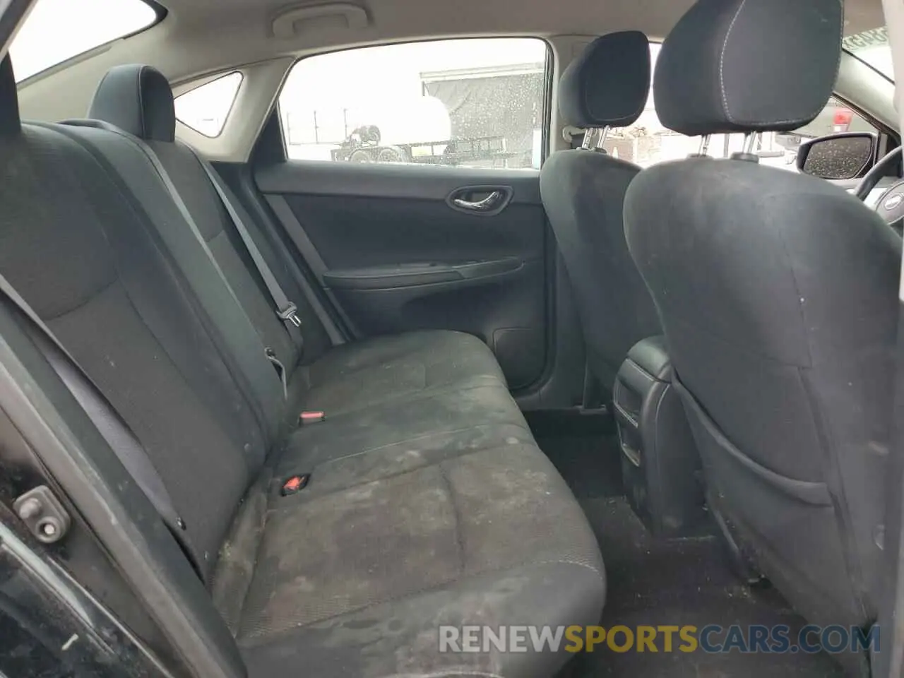 10 Photograph of a damaged car 3N1AB7AP0KY382965 NISSAN SENTRA 2019