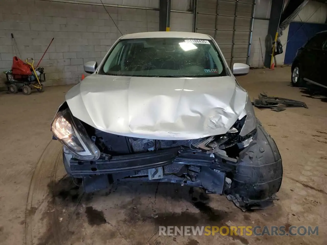 5 Photograph of a damaged car 3N1AB7AP0KY393853 NISSAN SENTRA 2019