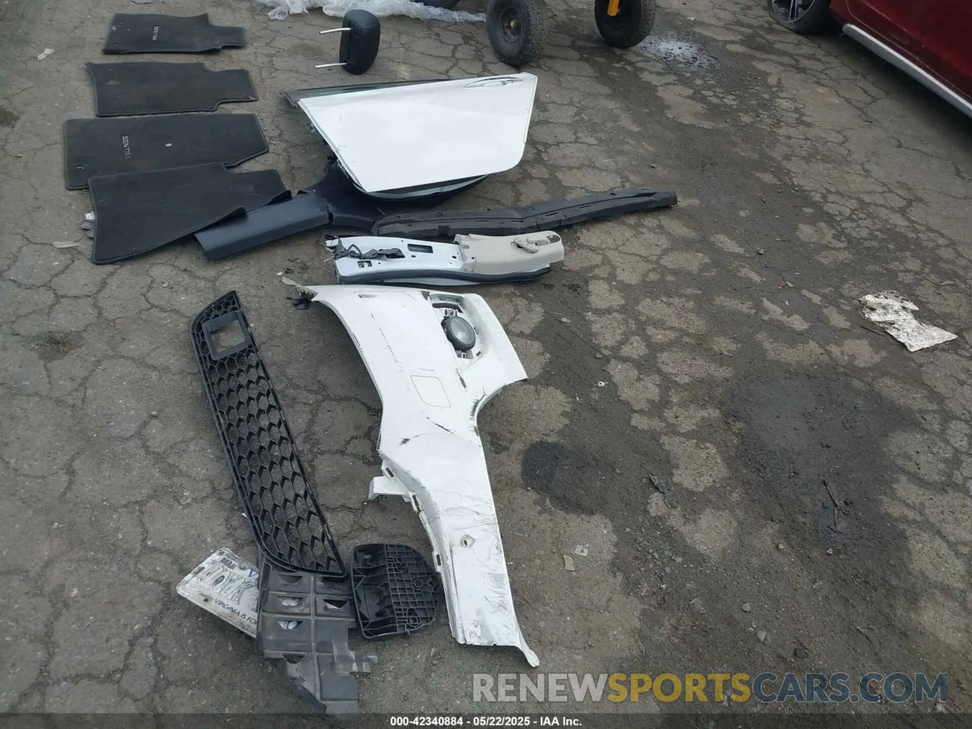 12 Photograph of a damaged car 3N1AB7AP0KY405287 NISSAN SENTRA 2019