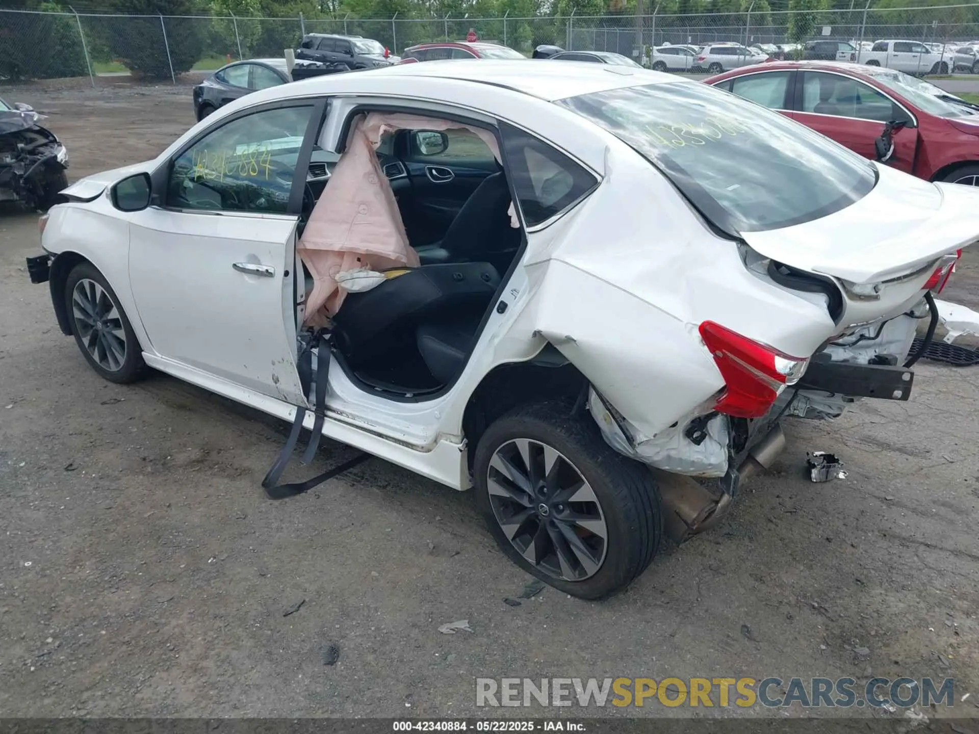 3 Photograph of a damaged car 3N1AB7AP0KY405287 NISSAN SENTRA 2019
