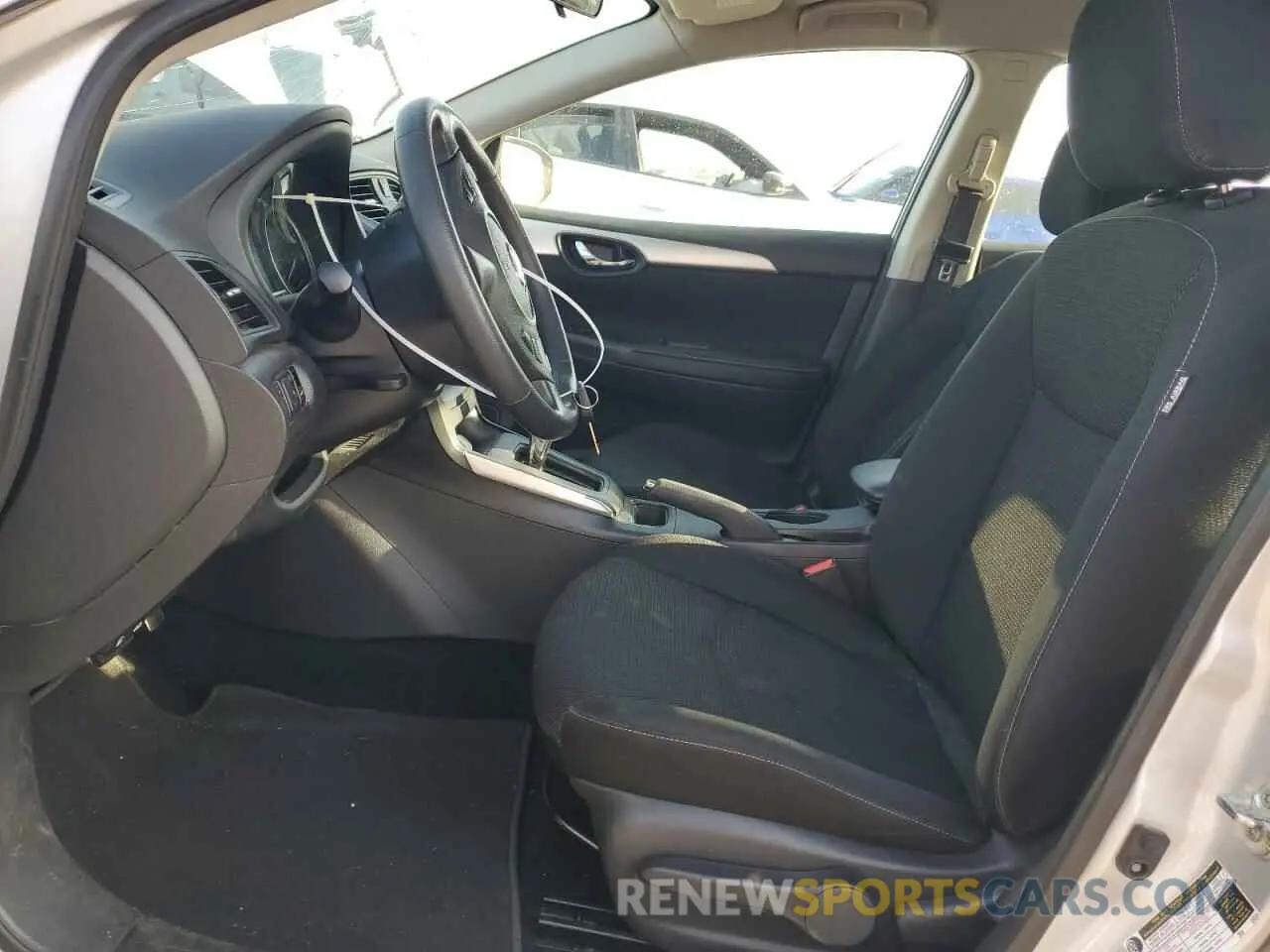 7 Photograph of a damaged car 3N1AB7AP0KY406083 NISSAN SENTRA 2019