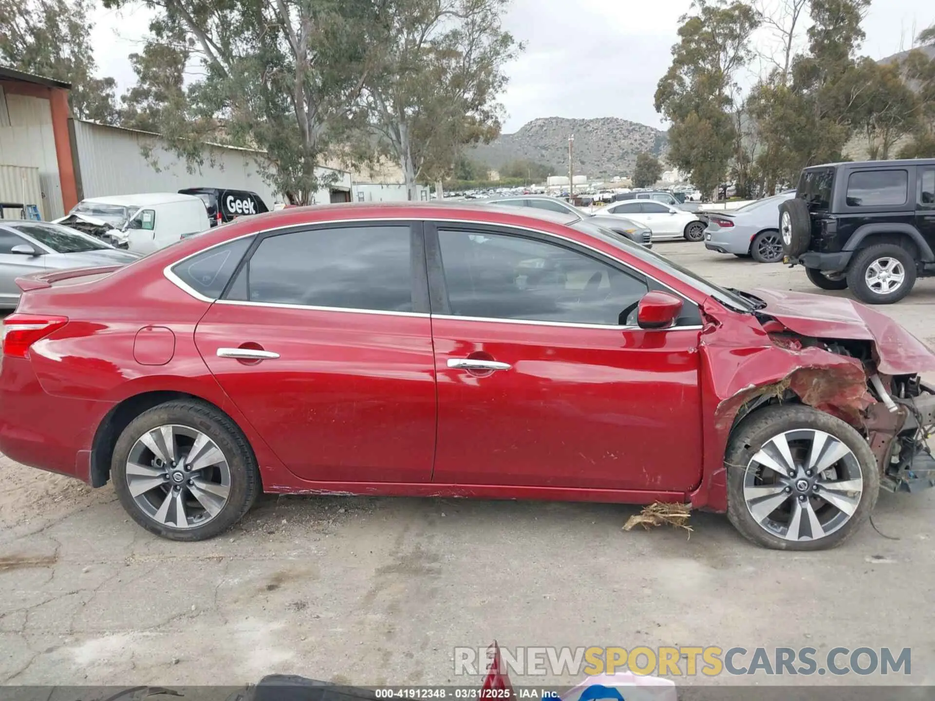 13 Photograph of a damaged car 3N1AB7AP0KY411381 NISSAN SENTRA 2019