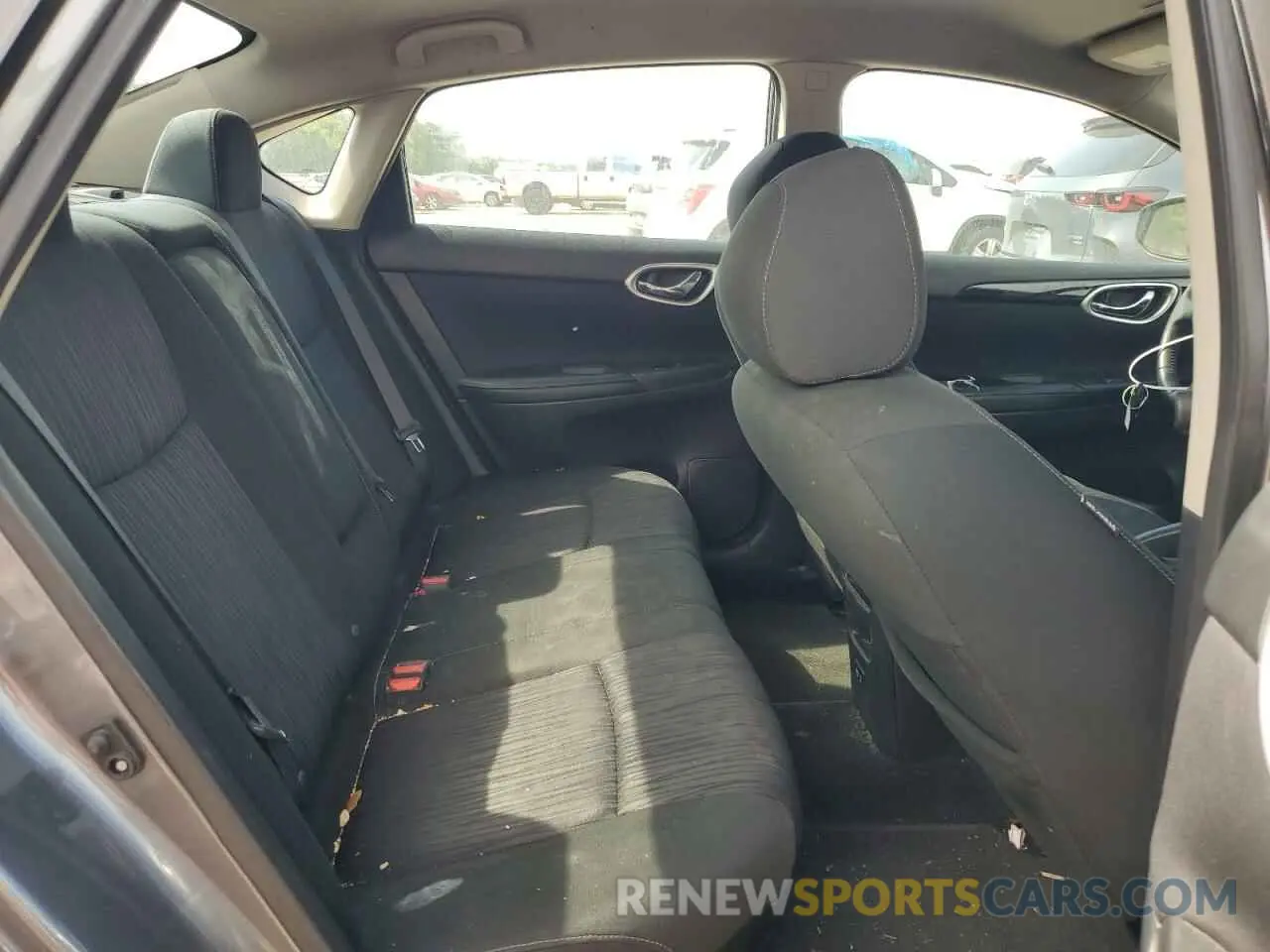 10 Photograph of a damaged car 3N1AB7AP0KY435969 NISSAN SENTRA 2019