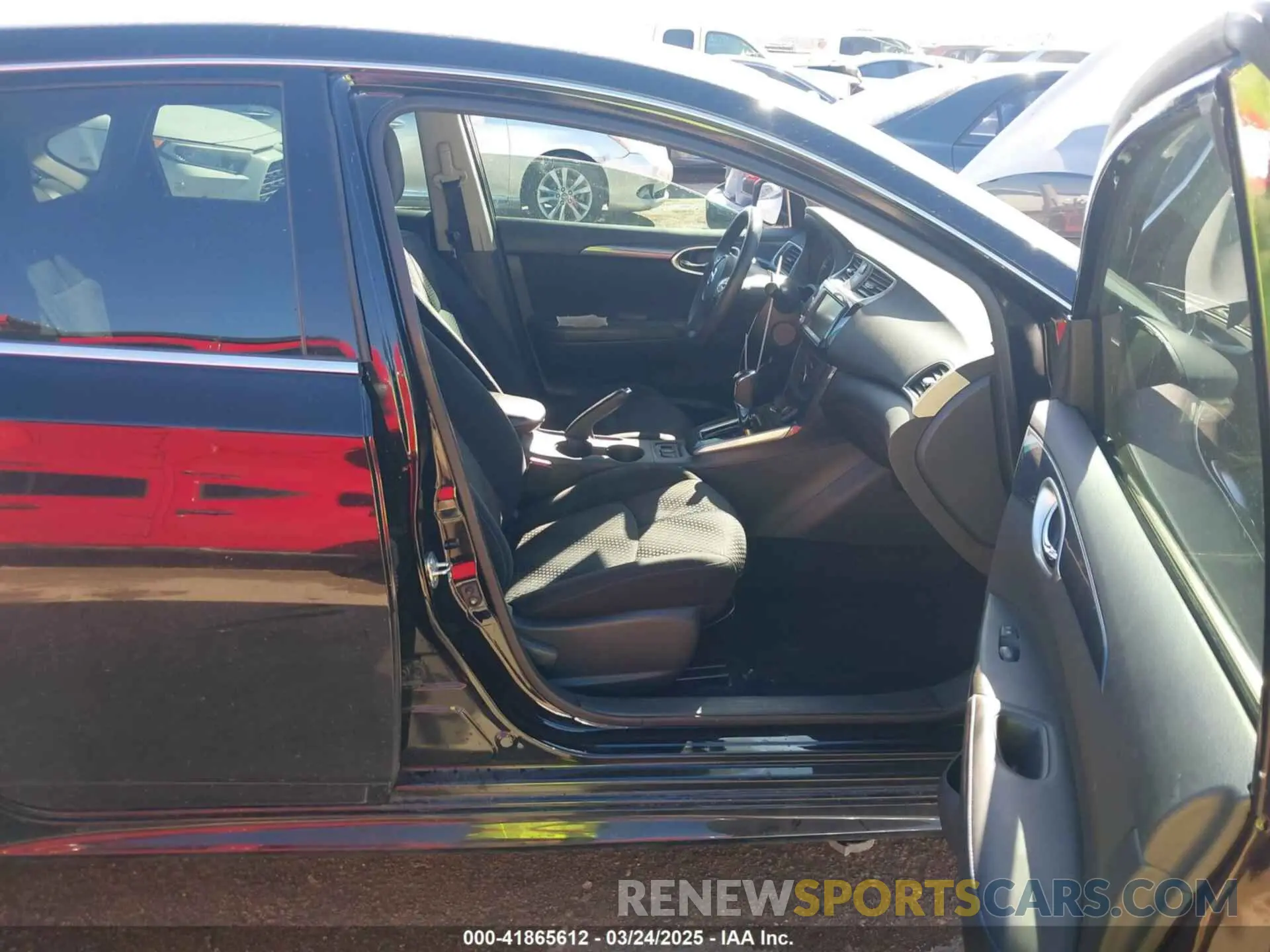 5 Photograph of a damaged car 3N1AB7AP0KY436703 NISSAN SENTRA 2019