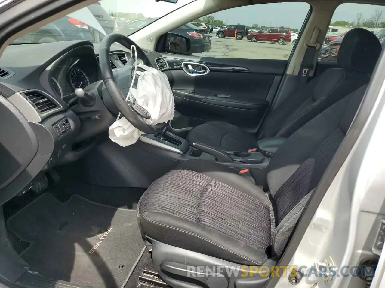 7 Photograph of a damaged car 3N1AB7AP0KY437544 NISSAN SENTRA 2019