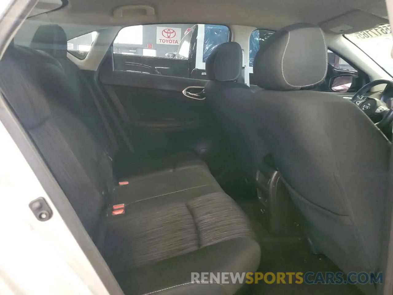 10 Photograph of a damaged car 3N1AB7AP0KY448558 NISSAN SENTRA 2019