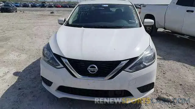 13 Photograph of a damaged car 3N1AB7AP0KY457387 NISSAN SENTRA 2019