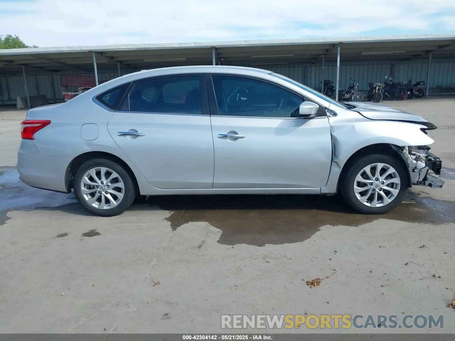 13 Photograph of a damaged car 3N1AB7AP1KL604264 NISSAN SENTRA 2019
