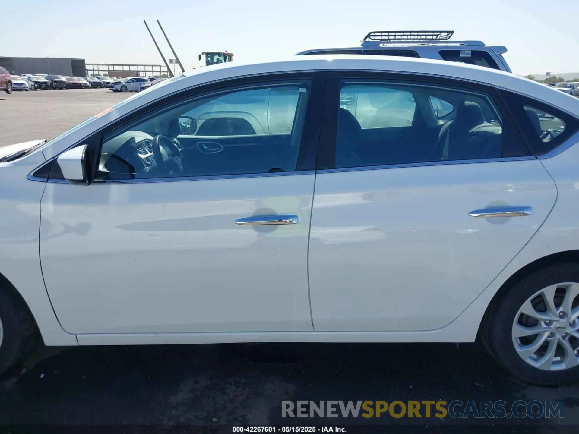 14 Photograph of a damaged car 3N1AB7AP1KL613014 NISSAN SENTRA 2019