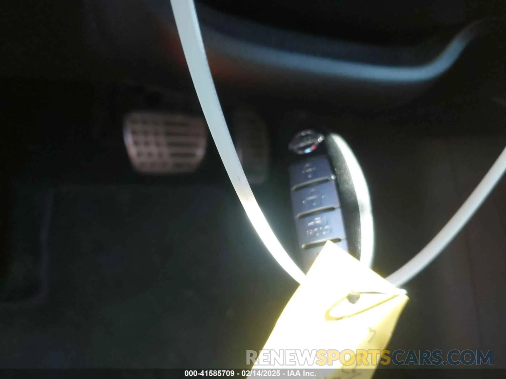 11 Photograph of a damaged car 3N1AB7AP1KL619072 NISSAN SENTRA 2019