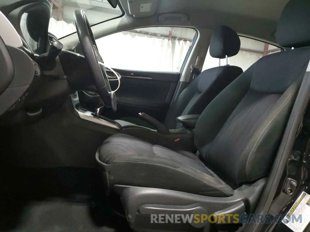 7 Photograph of a damaged car 3N1AB7AP1KL625583 NISSAN SENTRA 2019