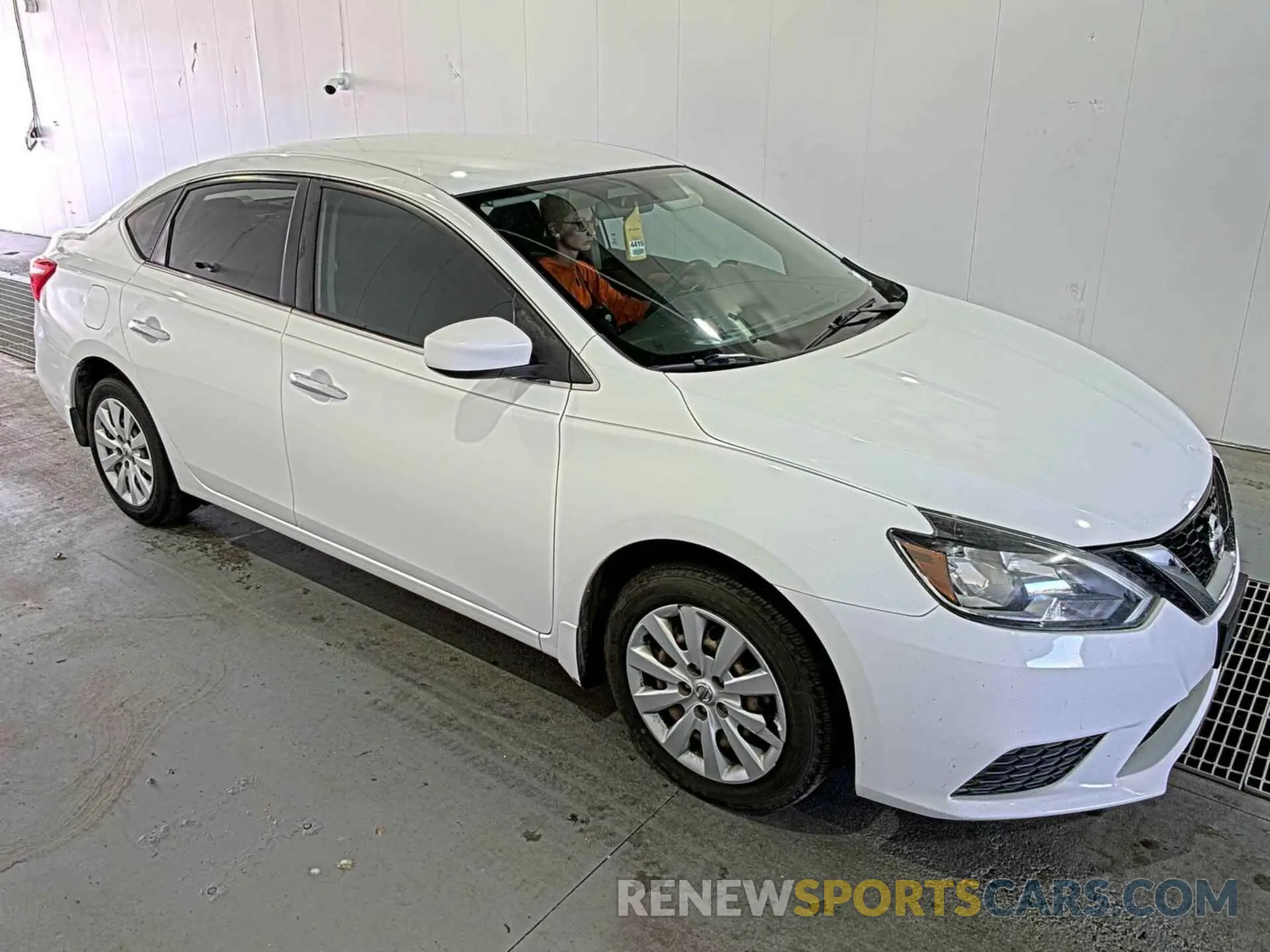5 Photograph of a damaged car 3N1AB7AP1KY206782 NISSAN SENTRA 2019