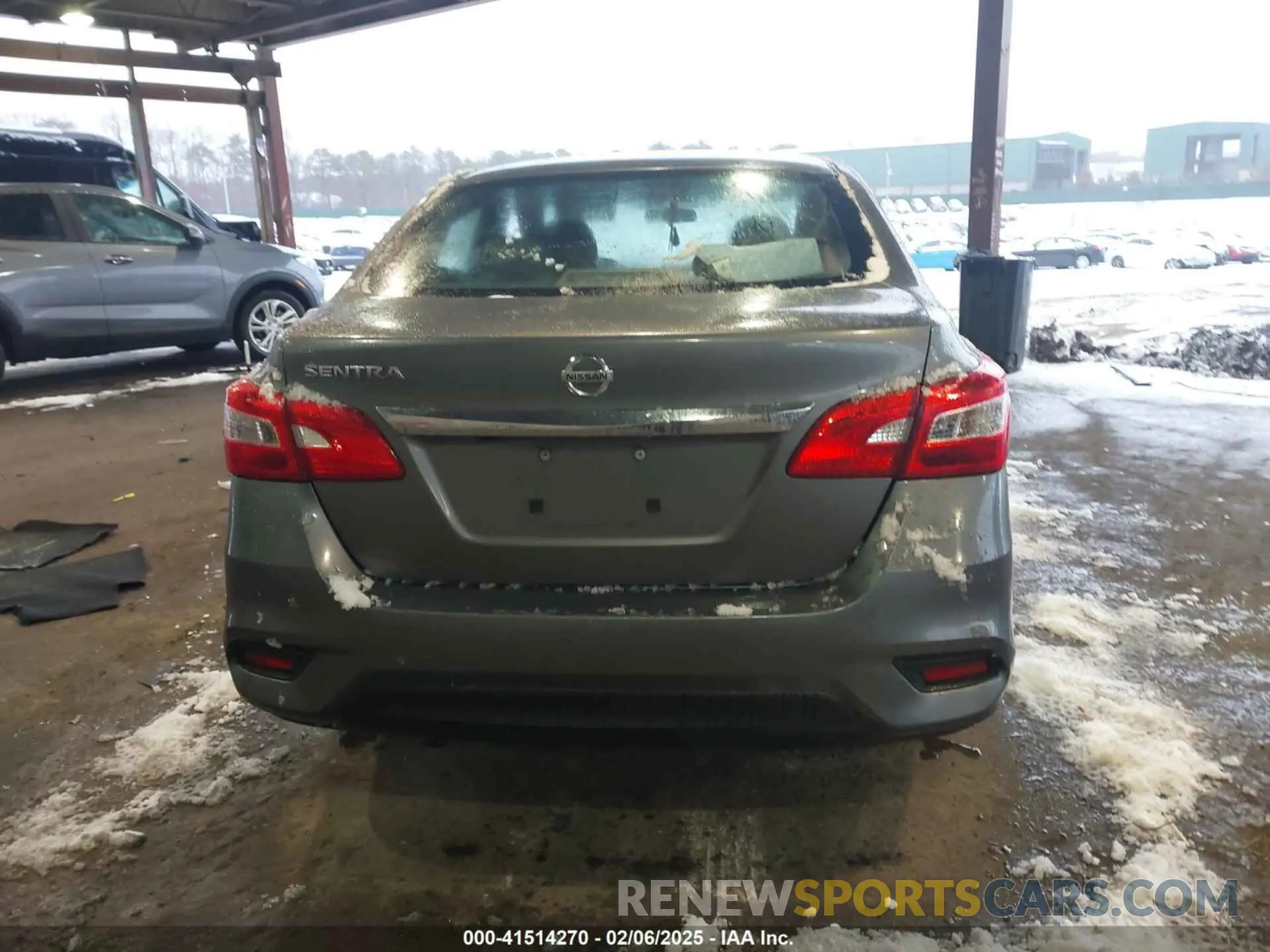 17 Photograph of a damaged car 3N1AB7AP1KY215871 NISSAN SENTRA 2019