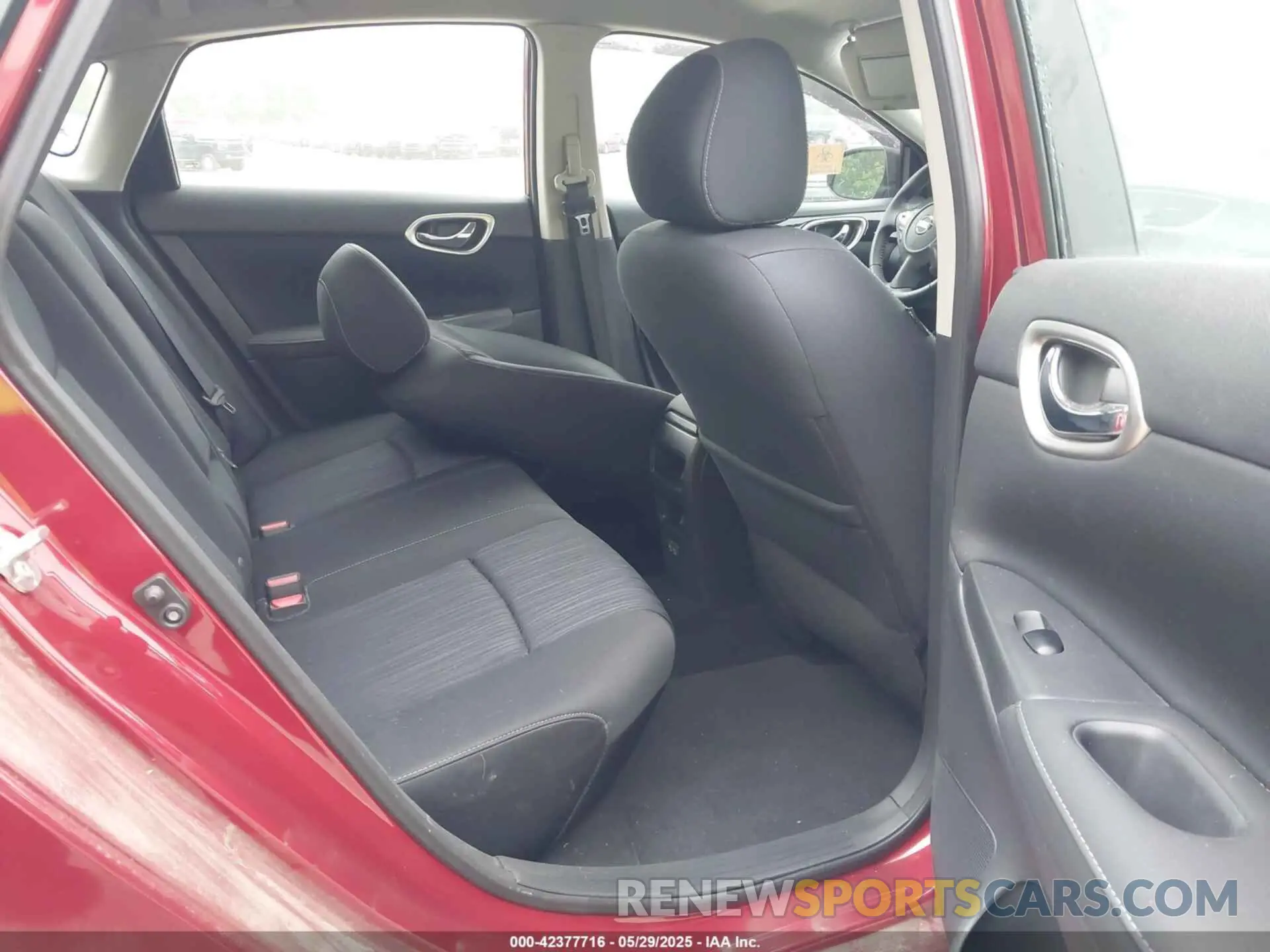 8 Photograph of a damaged car 3N1AB7AP1KY216910 NISSAN SENTRA 2019
