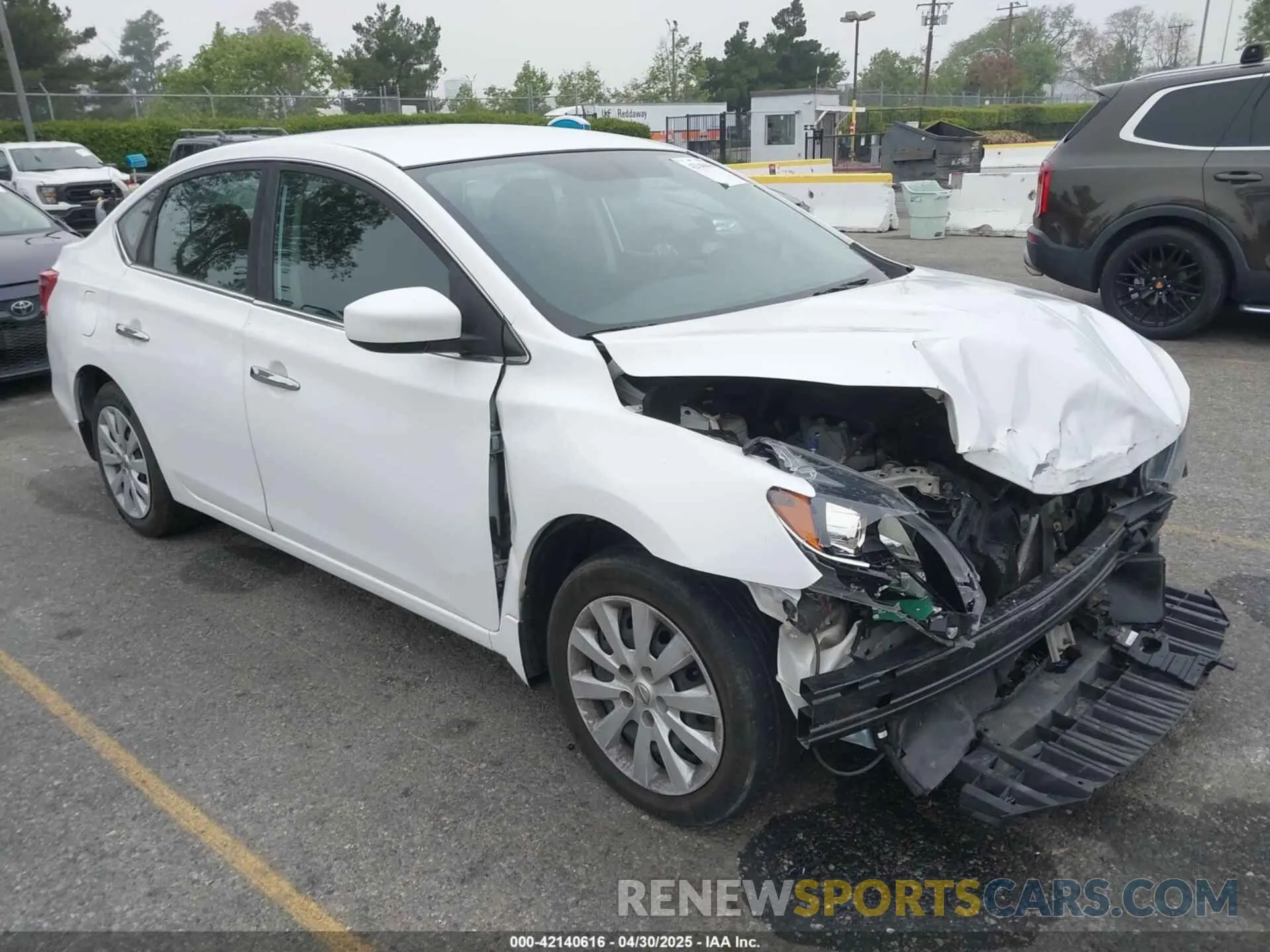 1 Photograph of a damaged car 3N1AB7AP1KY232900 NISSAN SENTRA 2019