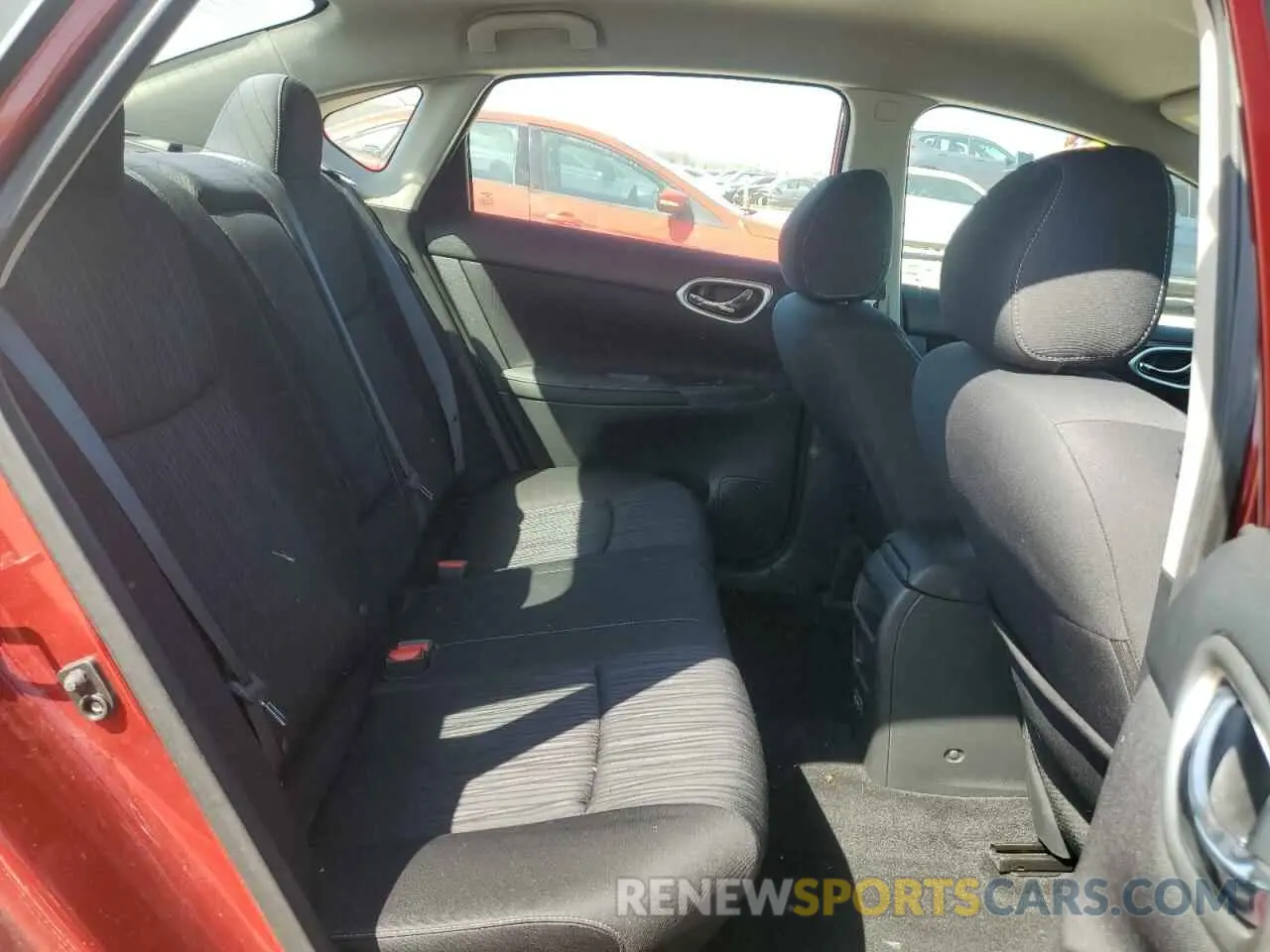10 Photograph of a damaged car 3N1AB7AP1KY238776 NISSAN SENTRA 2019