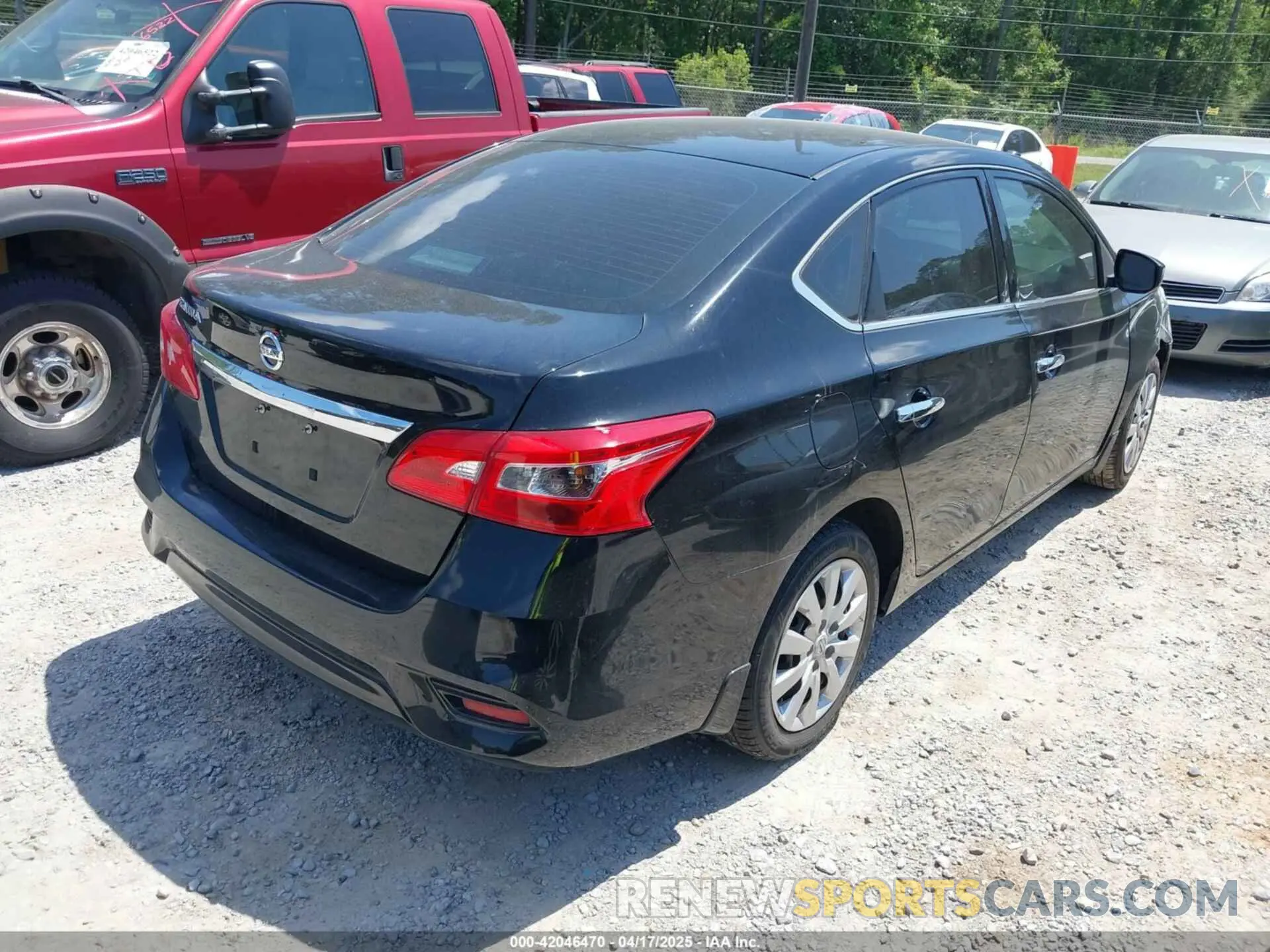 4 Photograph of a damaged car 3N1AB7AP1KY252757 NISSAN SENTRA 2019