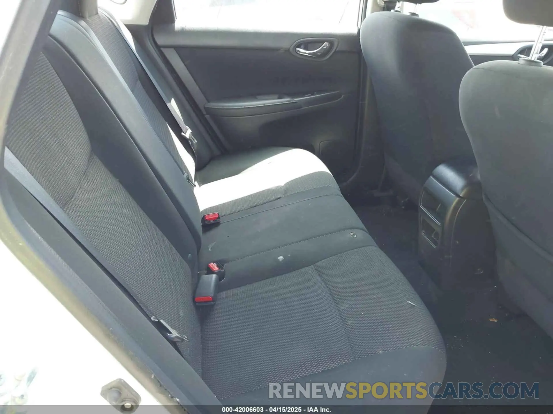 8 Photograph of a damaged car 3N1AB7AP1KY263614 NISSAN SENTRA 2019