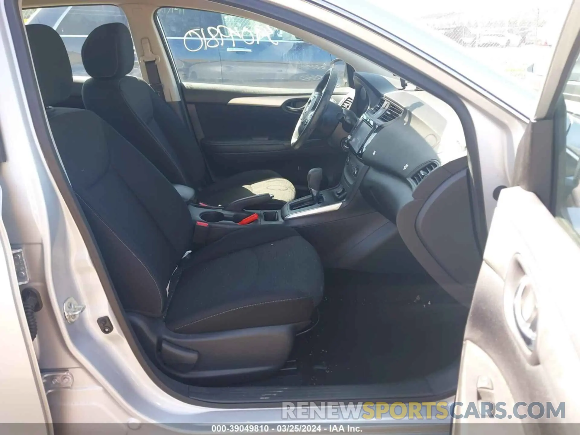 5 Photograph of a damaged car 3N1AB7AP1KY269588 NISSAN SENTRA 2019