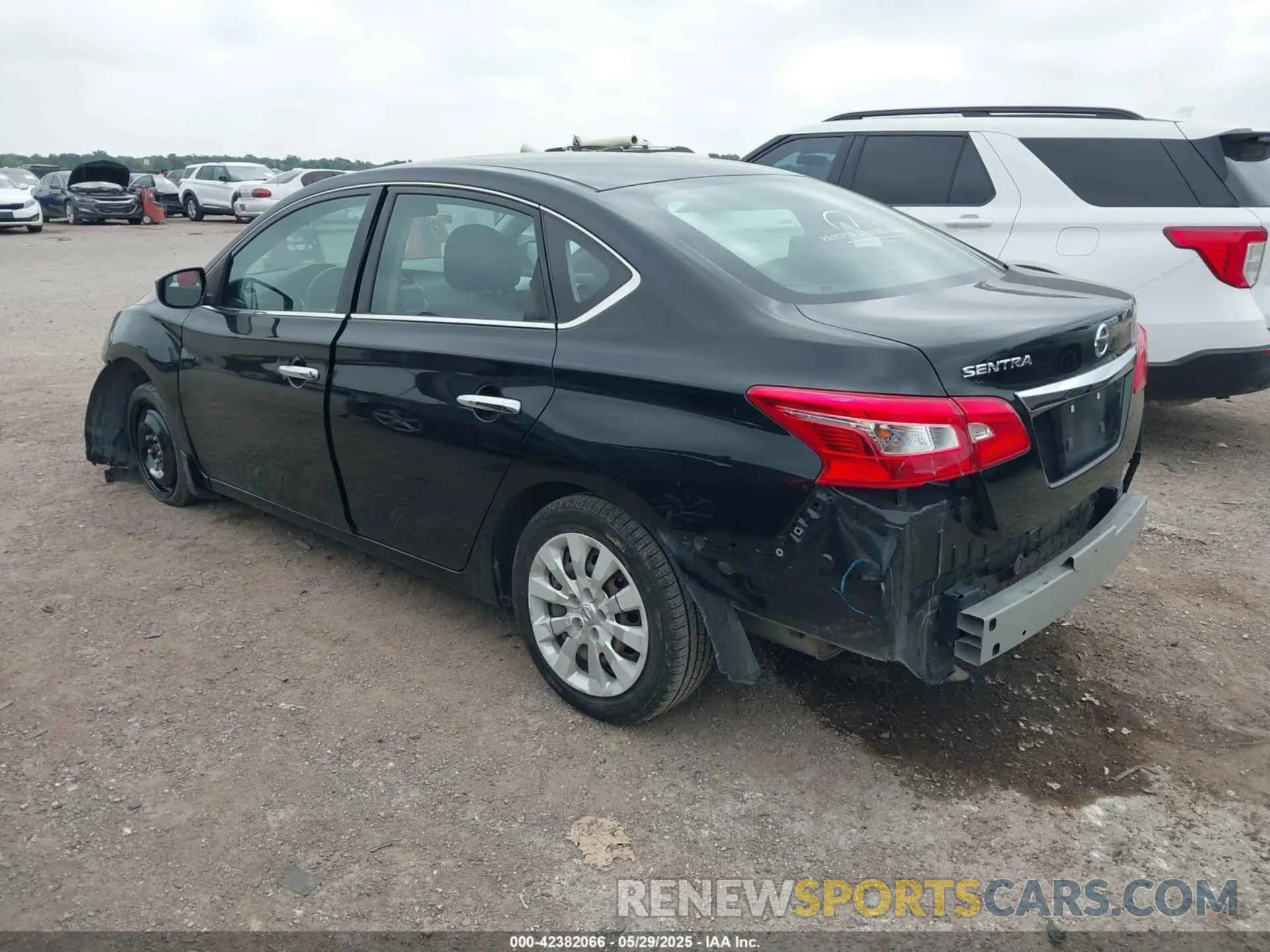 3 Photograph of a damaged car 3N1AB7AP1KY273107 NISSAN SENTRA 2019