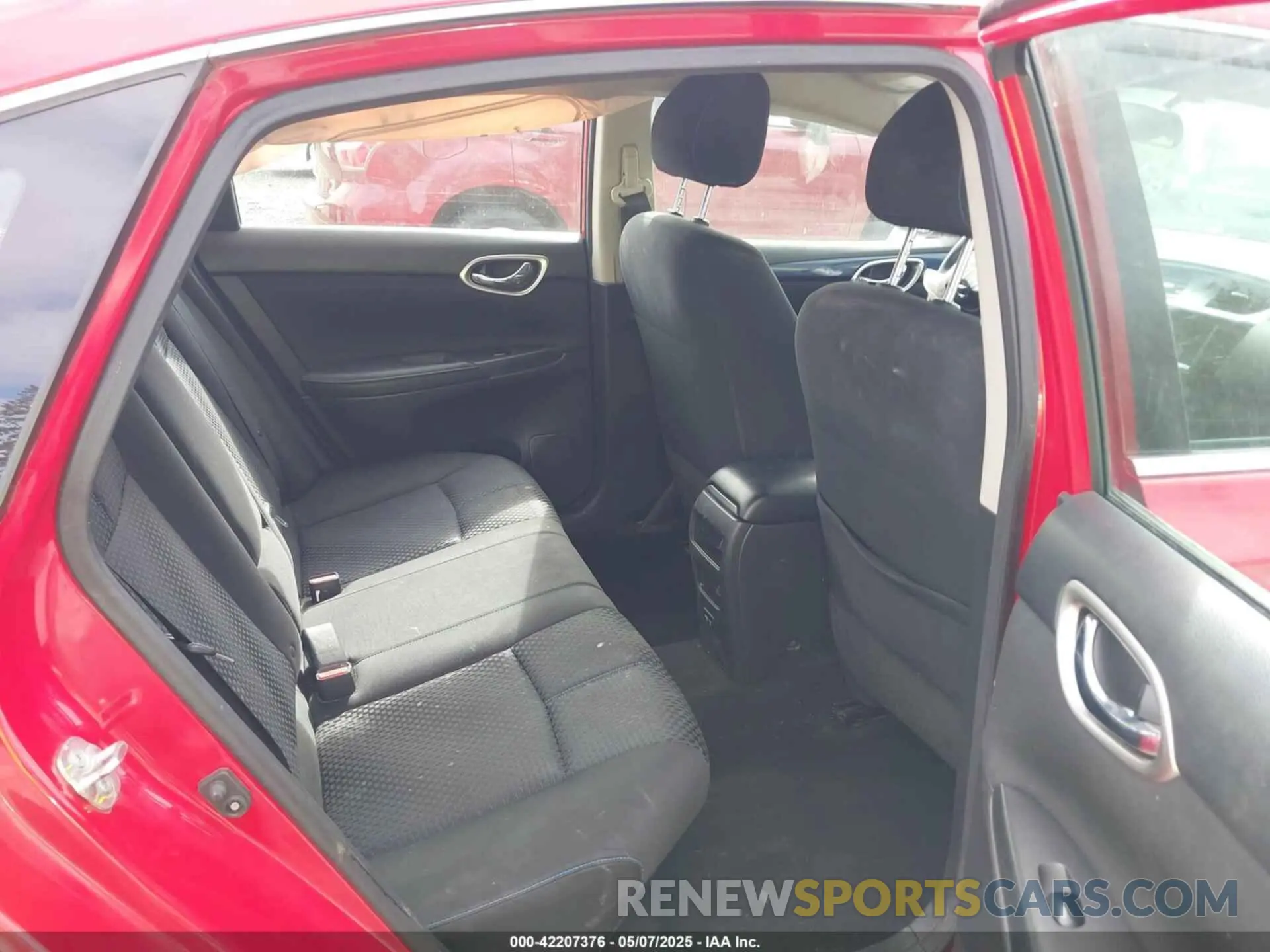 8 Photograph of a damaged car 3N1AB7AP1KY275973 NISSAN SENTRA 2019