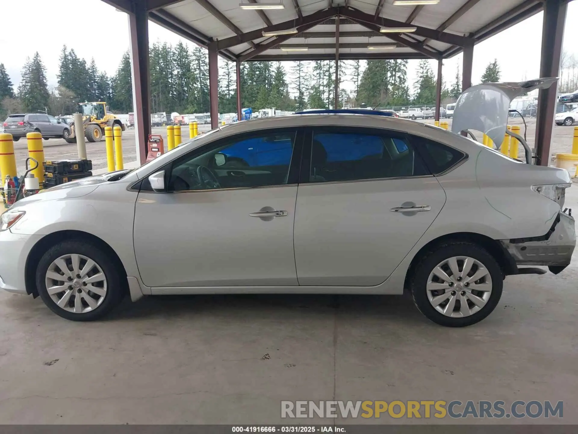 15 Photograph of a damaged car 3N1AB7AP1KY280395 NISSAN SENTRA 2019