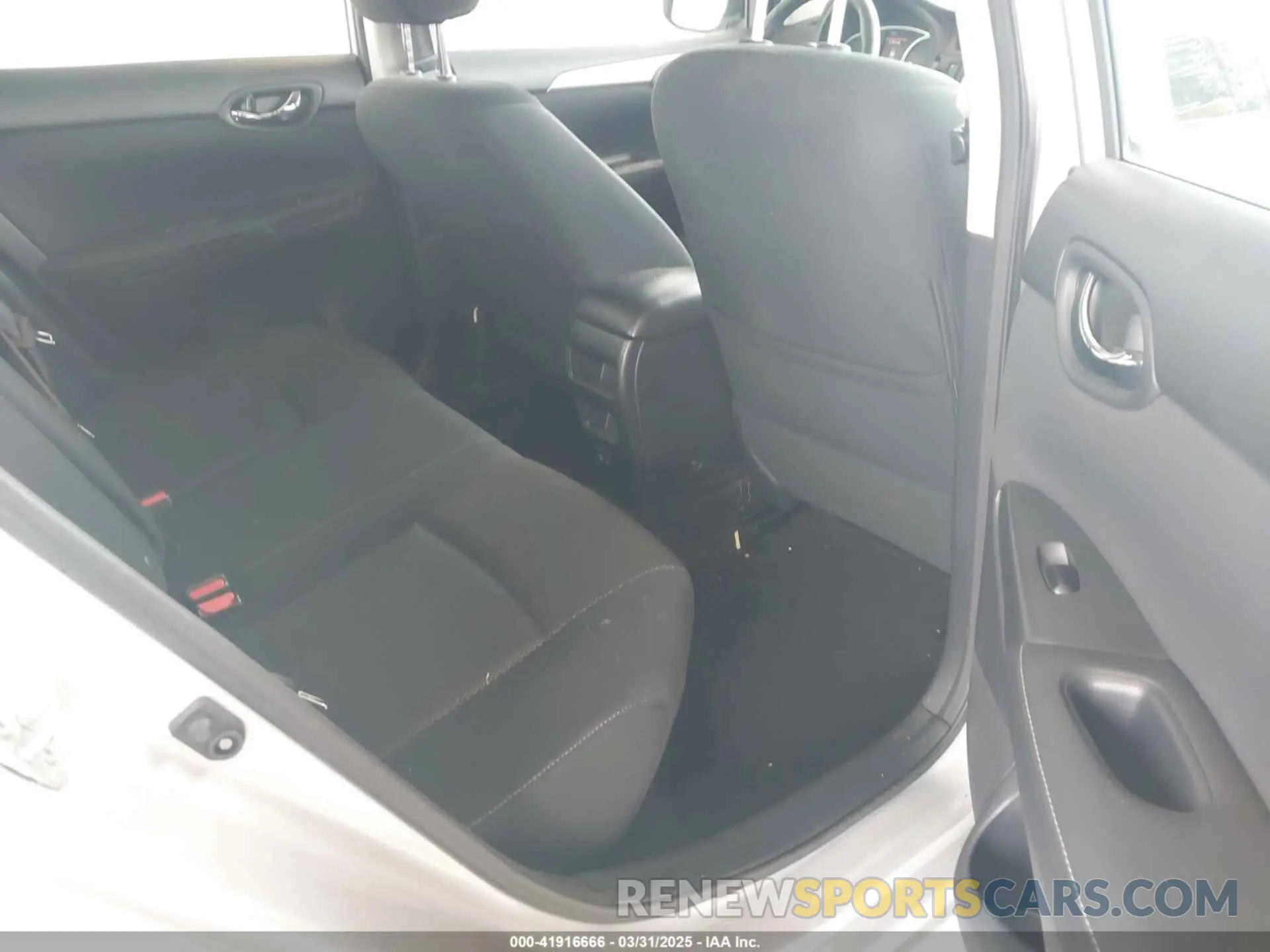 8 Photograph of a damaged car 3N1AB7AP1KY280395 NISSAN SENTRA 2019