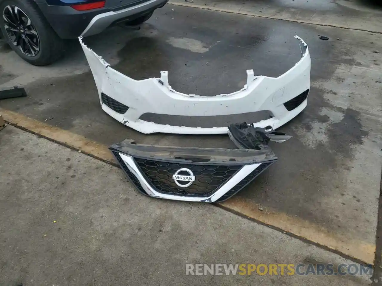 12 Photograph of a damaged car 3N1AB7AP1KY319289 NISSAN SENTRA 2019