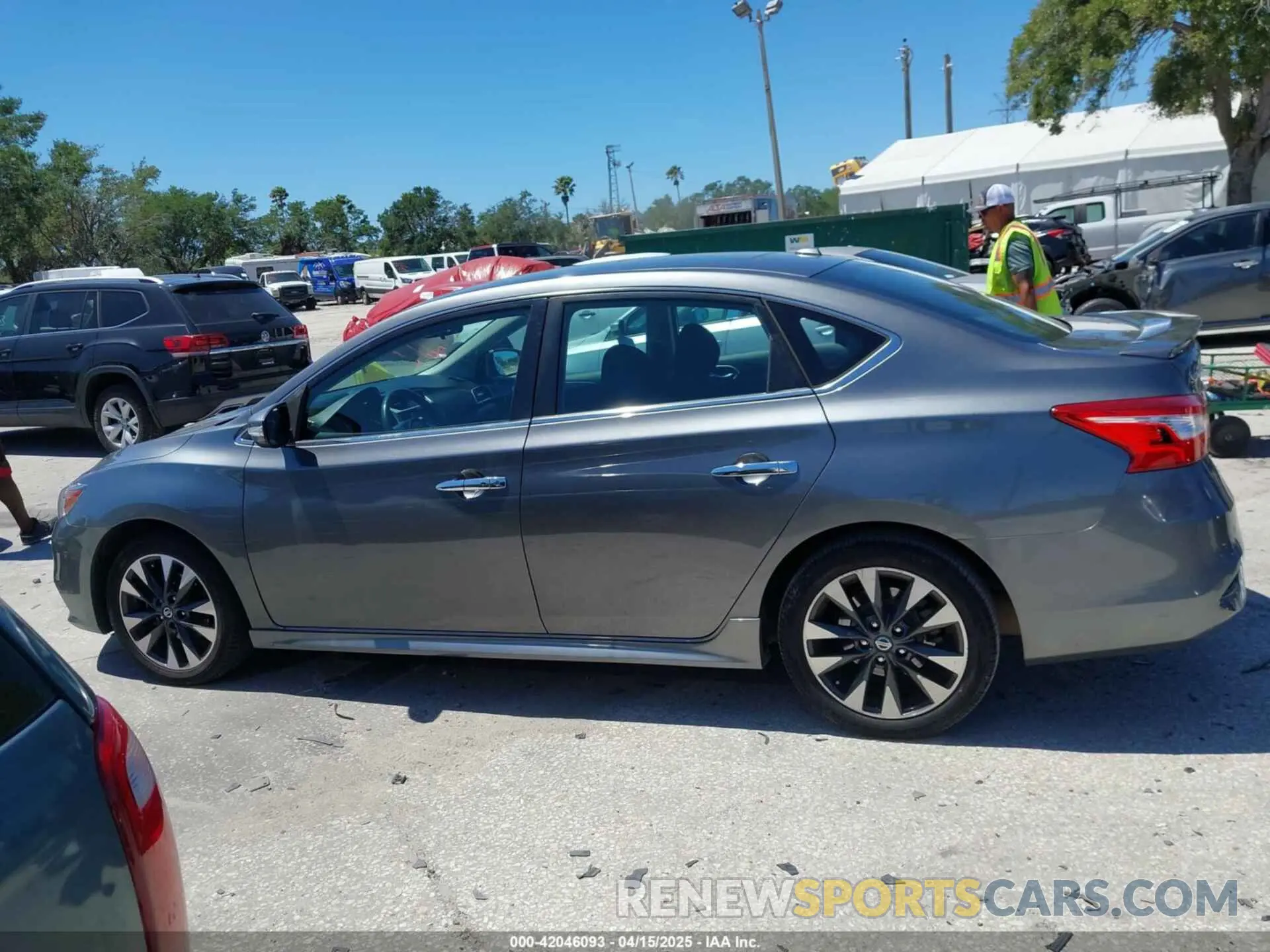 15 Photograph of a damaged car 3N1AB7AP1KY320491 NISSAN SENTRA 2019