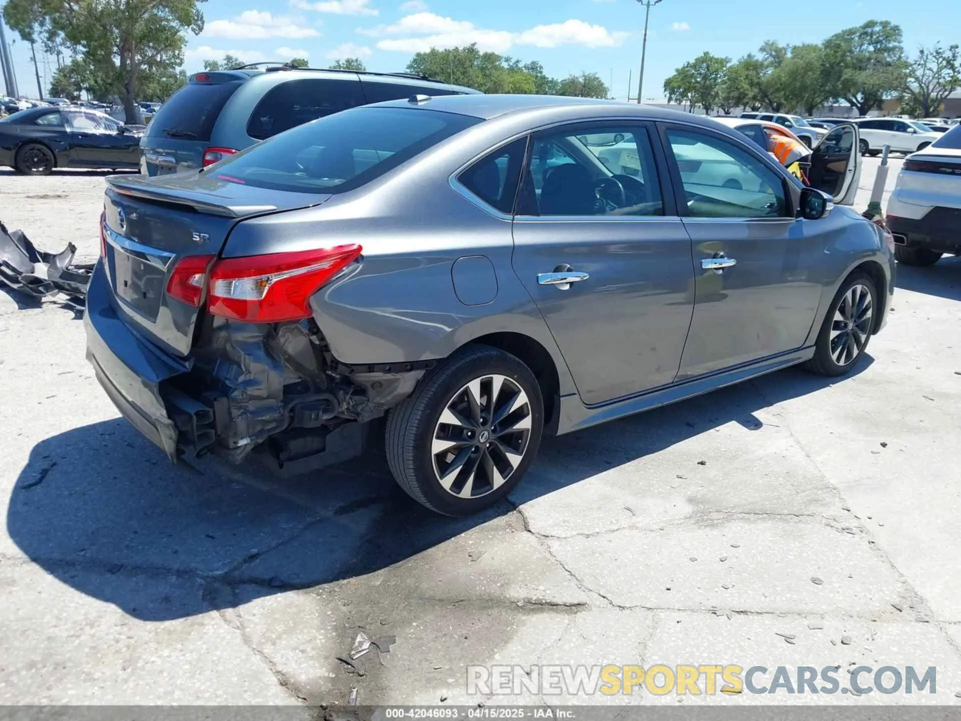 4 Photograph of a damaged car 3N1AB7AP1KY320491 NISSAN SENTRA 2019